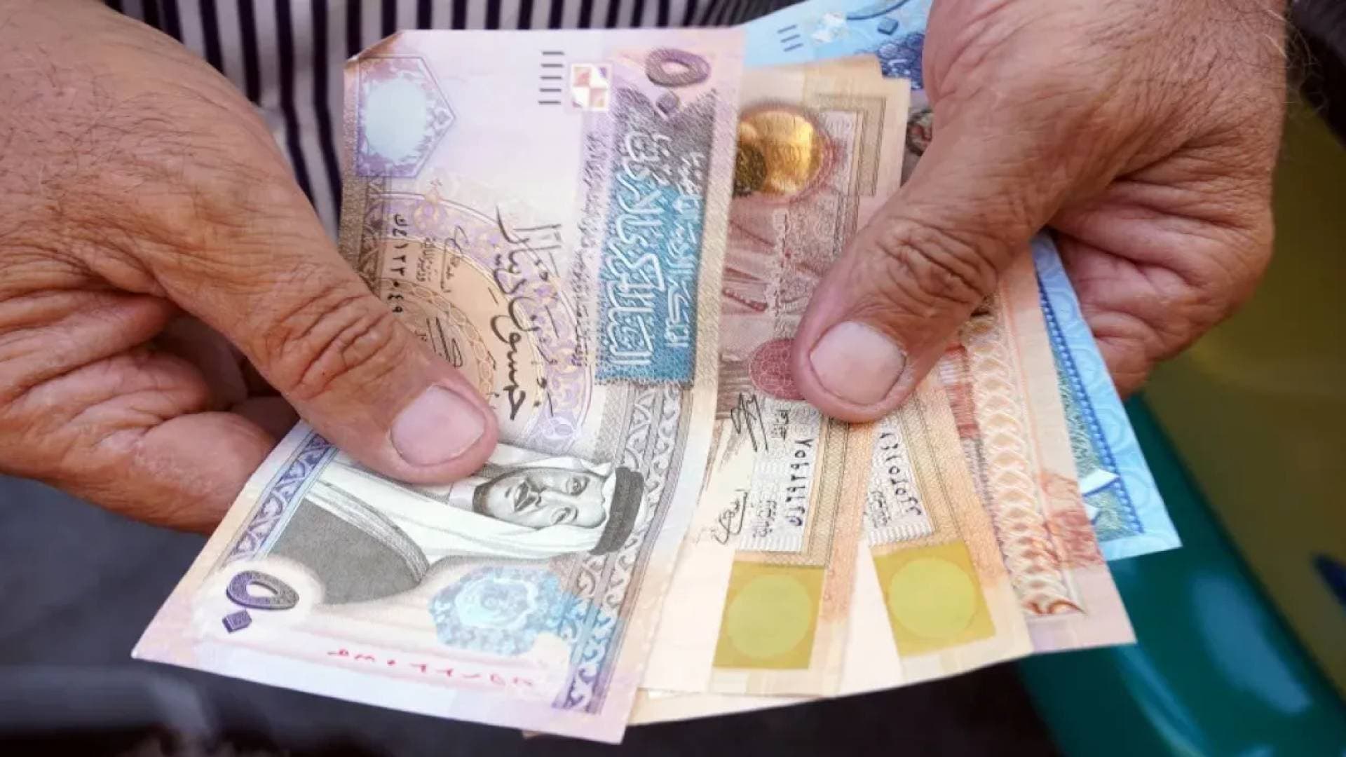 أبو نجمة: الحكومة قد تتجه لتعديل قانون الضمان.. الصبيحي: التقاعد المبكر يرتفع 135% خلال عقد.. فيديو