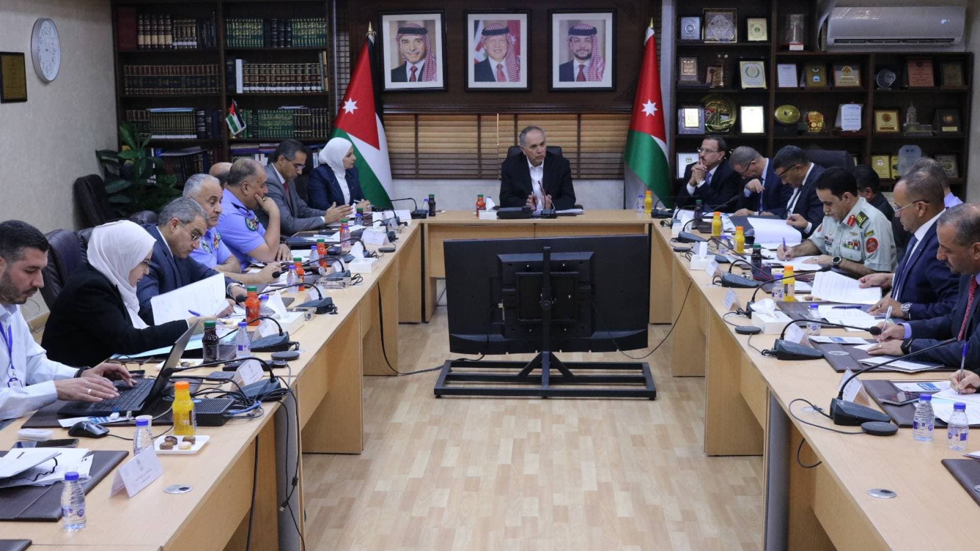 وزير العدل: العقوبات البديلة تدمج المحكومين في المجتمع وتخفف الاكتظاظ في مراكز الإصلاح