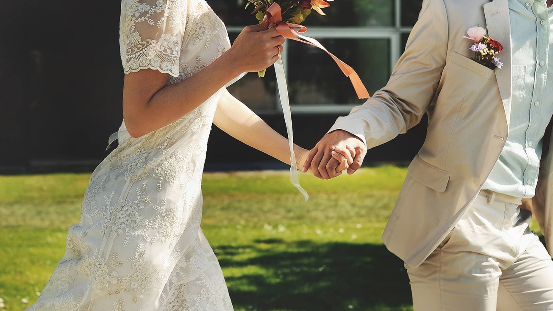 طلبت عرسا ضخما وسيارة ومنزلا .. عريس يقاضي عروسه بسبب "شروط مجحفة" لإتمام الزفاف في الإمارات