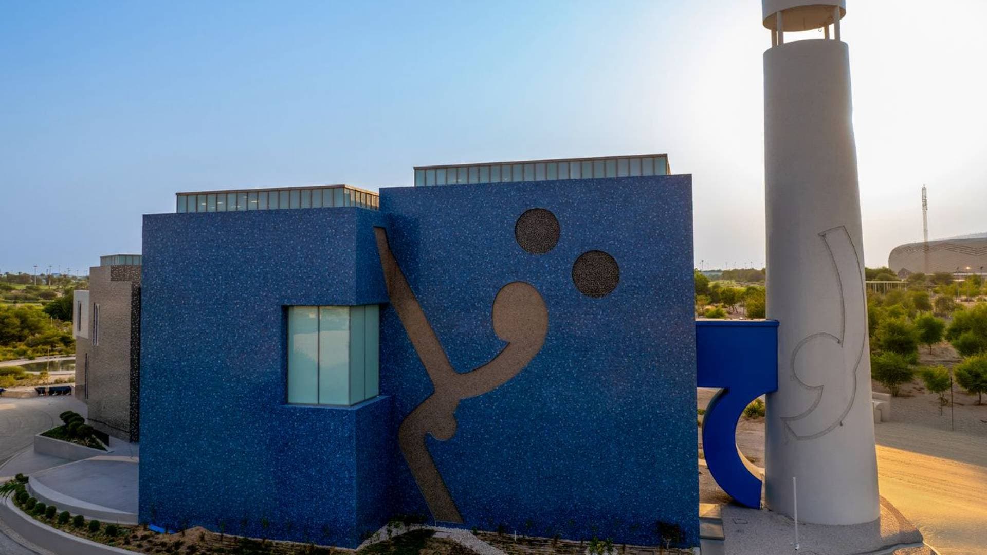 مؤسسة قطر تستعد لإطلاق "لوح وقلم: متحف مقبول فدا حسين" للتعريف بأحد أبرز رواد الفن الحديث