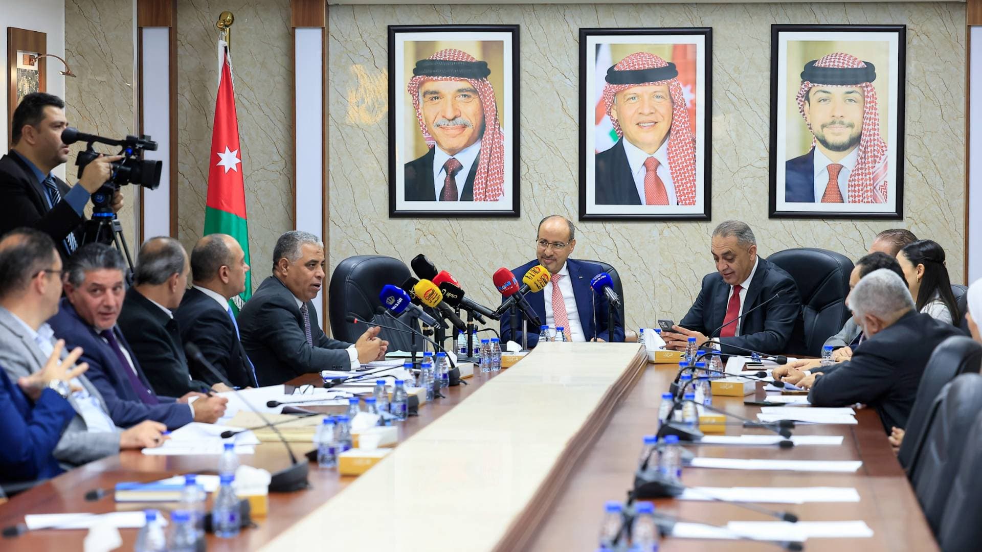 "المالية النيابية" تناقش موازنة المحكمة الدستورية وتوصي بزيادة مخصصاتها لضمان كفاءة أدائها