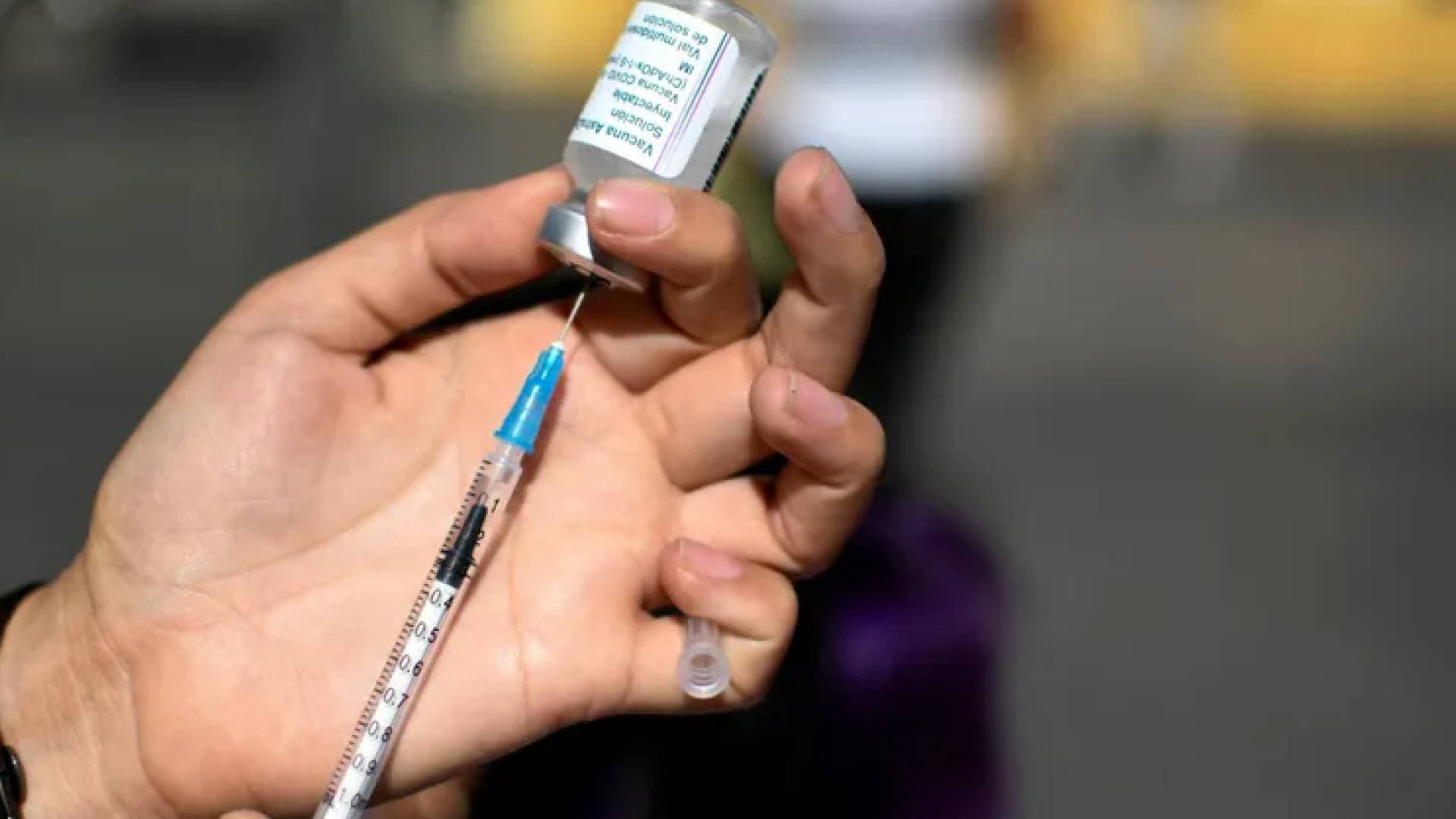 "لغز الالتهاب القلبي" بعد لقاحات "كورونا" ينكشف.. معلومات صادمة