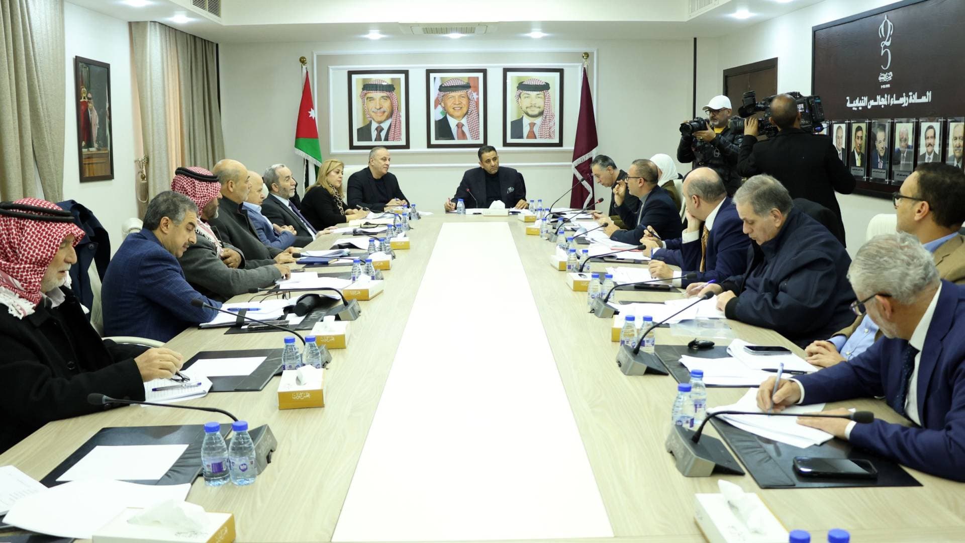 لجنة الاقتصاد النيابية تمضي بتشديد الرقابة على الأسواق المحلية