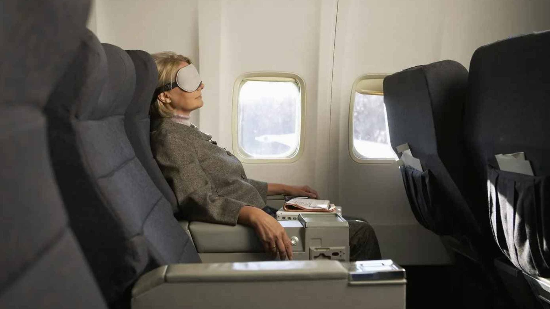 عندما يسبق الجسد العقل إلى التوقيت الجديد.. ما هو اضطراب السفر الجوي؟