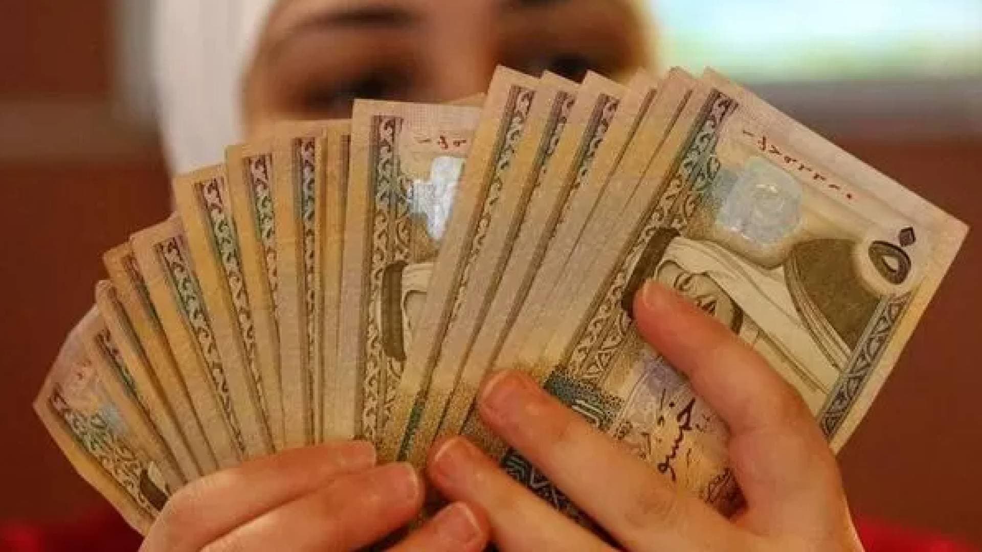 وزير المالية يصدر الأمر المالي لعام 2026.. وتعميم بآليات الإنفاق للوزارات والوحدات الحكومية