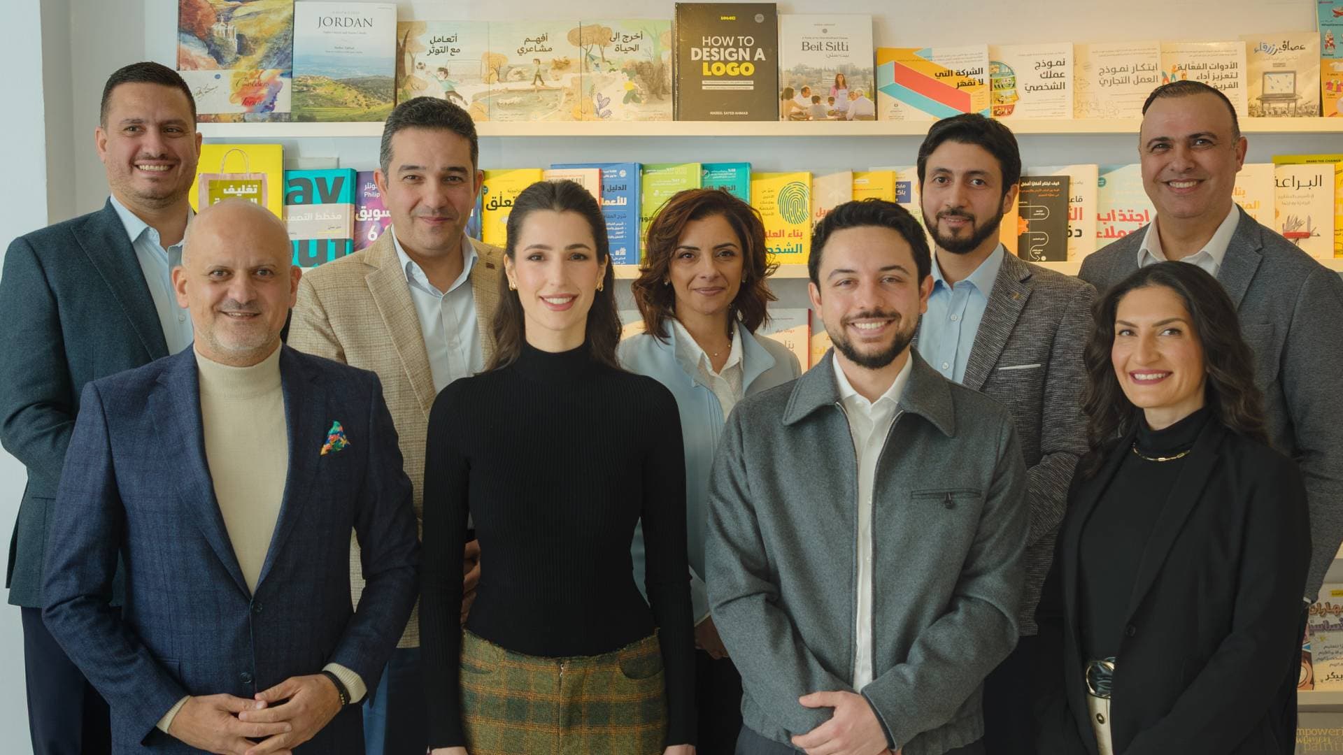 ولي العهد والأميرة رجوة يزوران شركة جبل عمان ناشرون.. فيديو