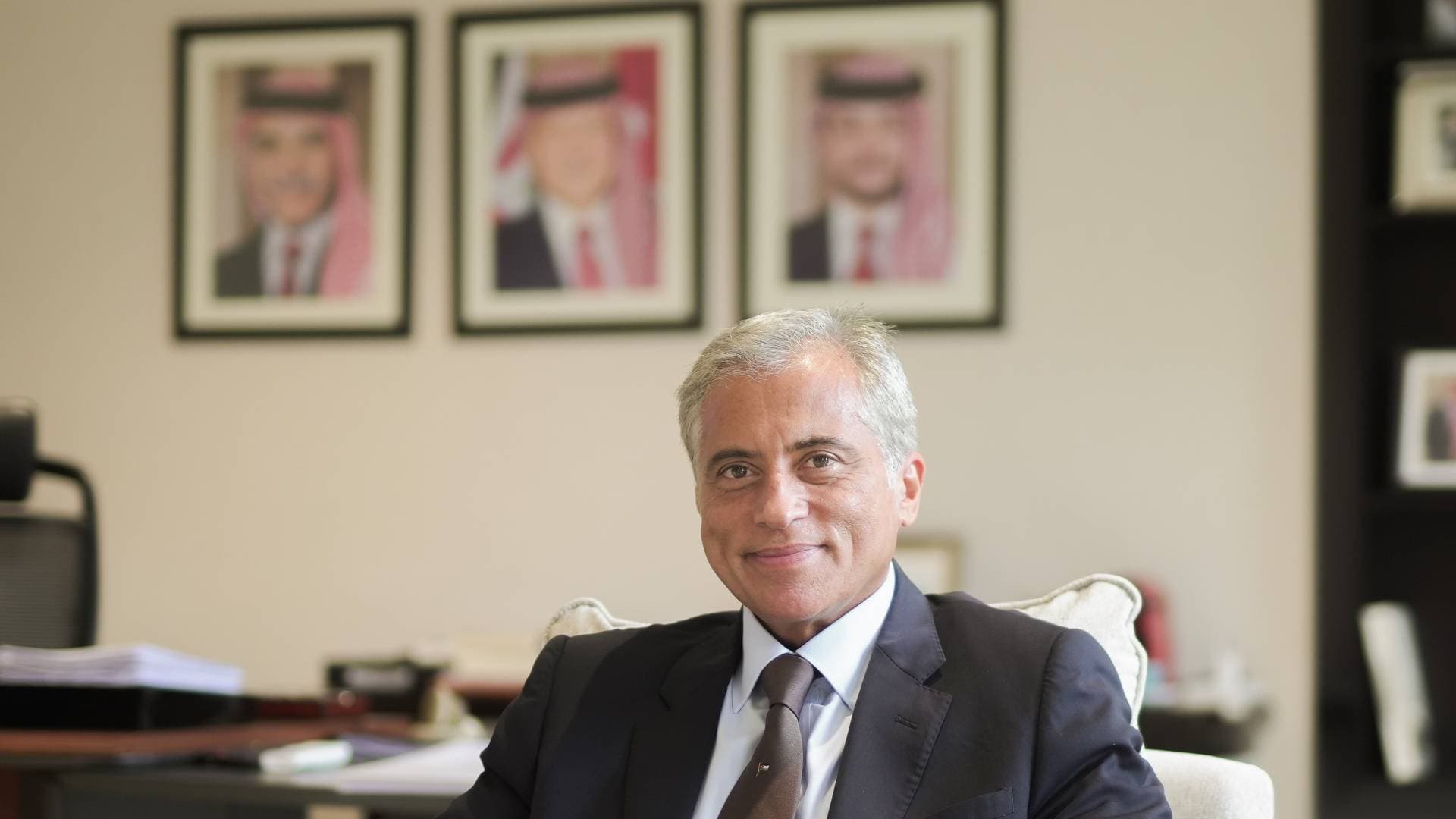 رئيس الوزراء جعفر حسان يهنئ عبر "إنستجرام" بمناسبة ذكرى الإسراء والمعراج