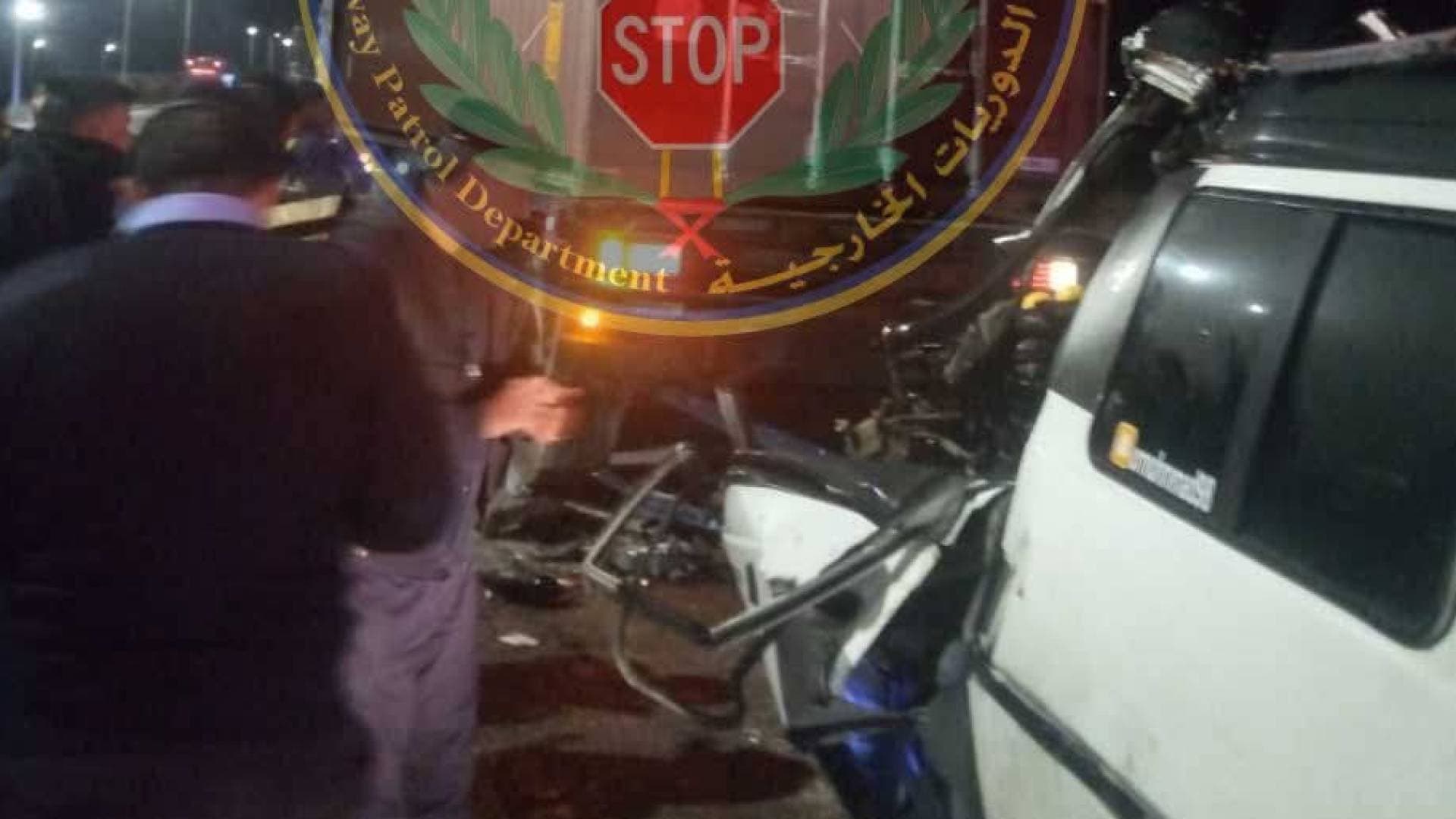 الدوريات الخارجية: وفاة شخصان بحادث تصادم على الطريق الصحراوي