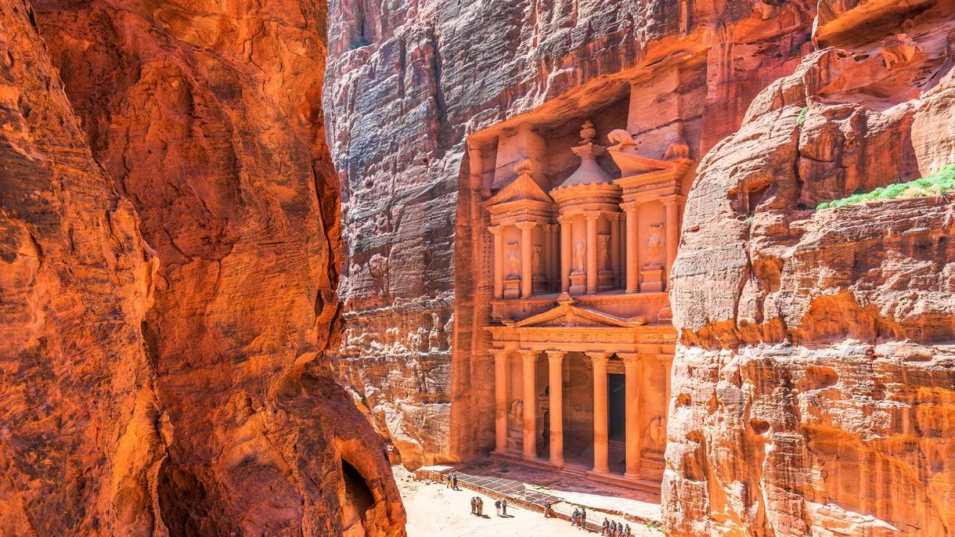 "وكلاء السياحة" لـ "رؤيا": تحذيرات من التعامل مع جهات غير مرخصة تمتهن الاحتيال -فيديو