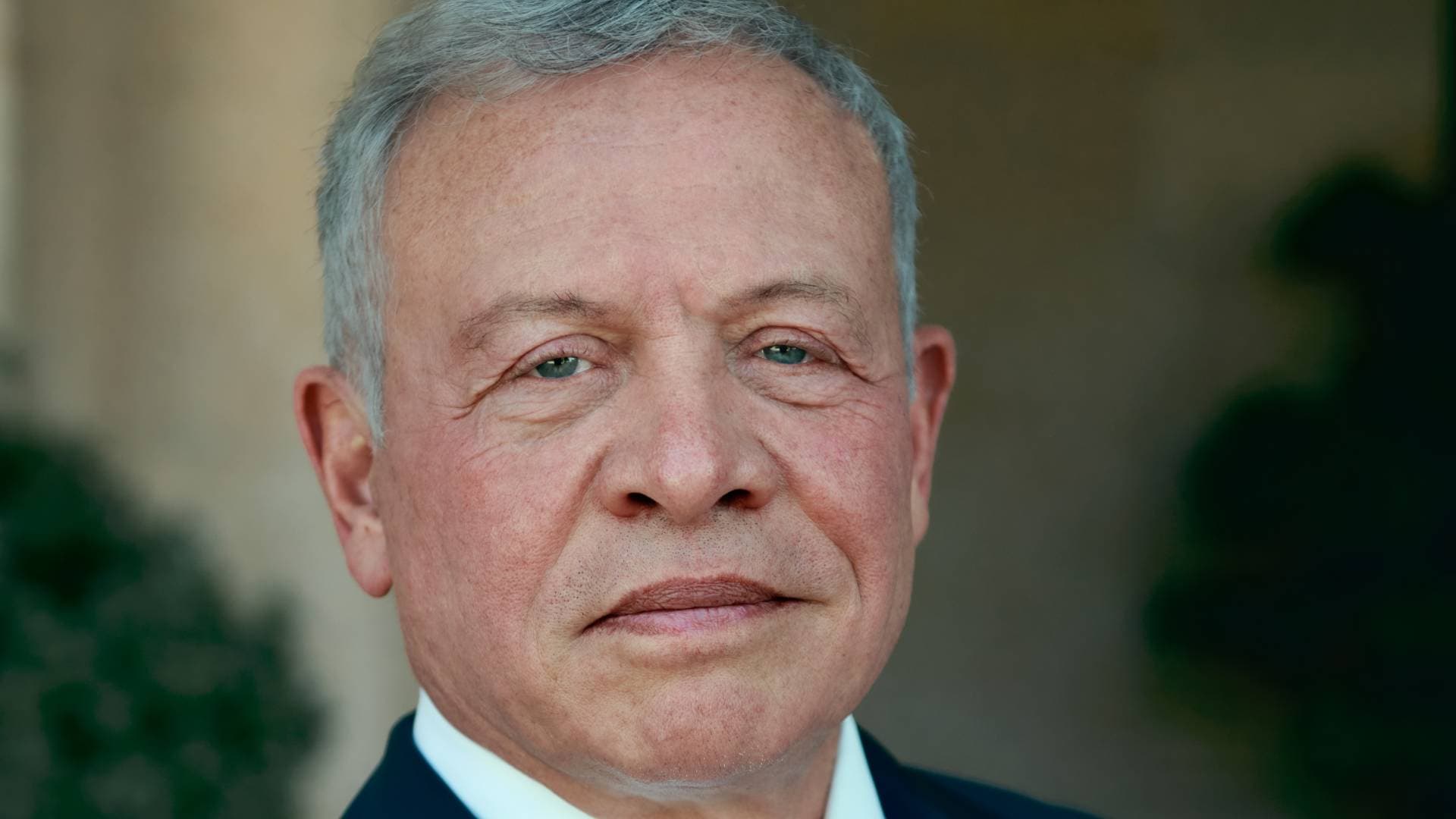 البريد الأردني يصدر بطاقة بريدية تذكارية احتفالا بعيد ميلاد الملك