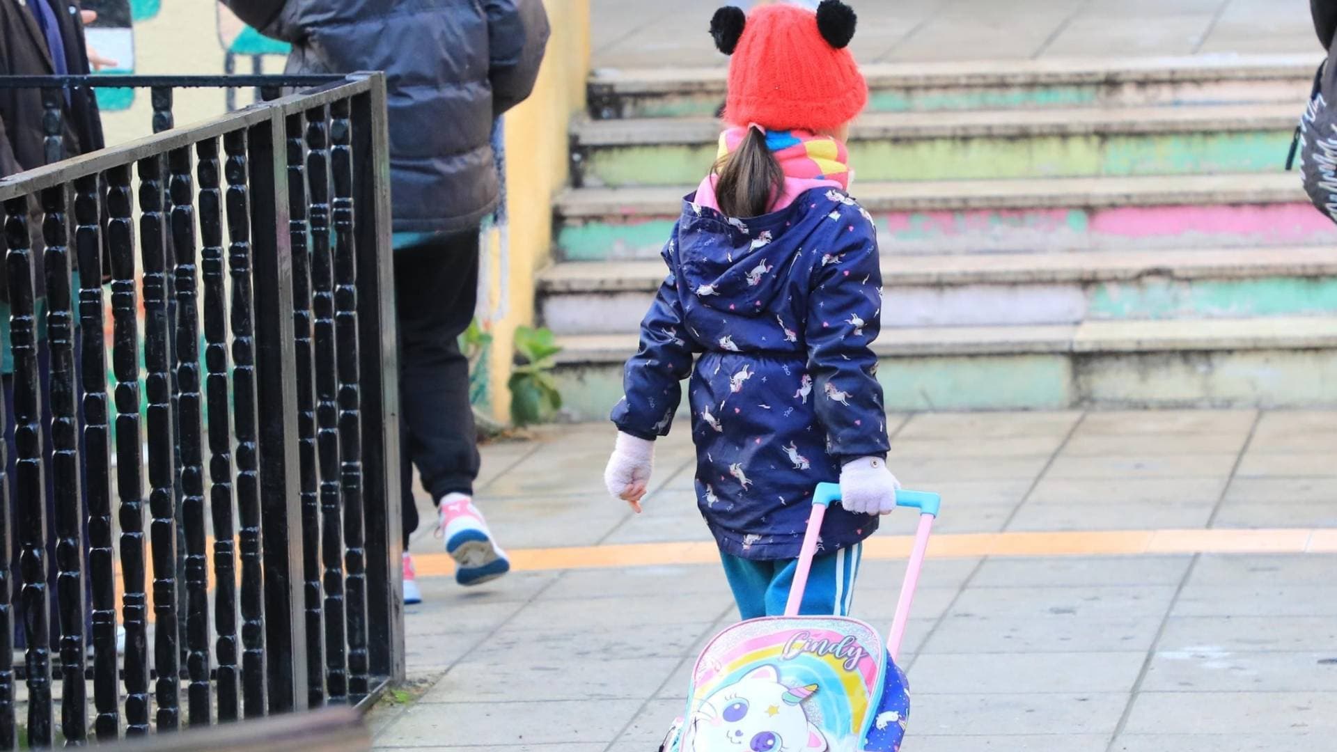 نصف مليون طالب يتوجهون إلى مقاعد الدراسة في الأردن الأحد مع انطلاق الفصل الثاني