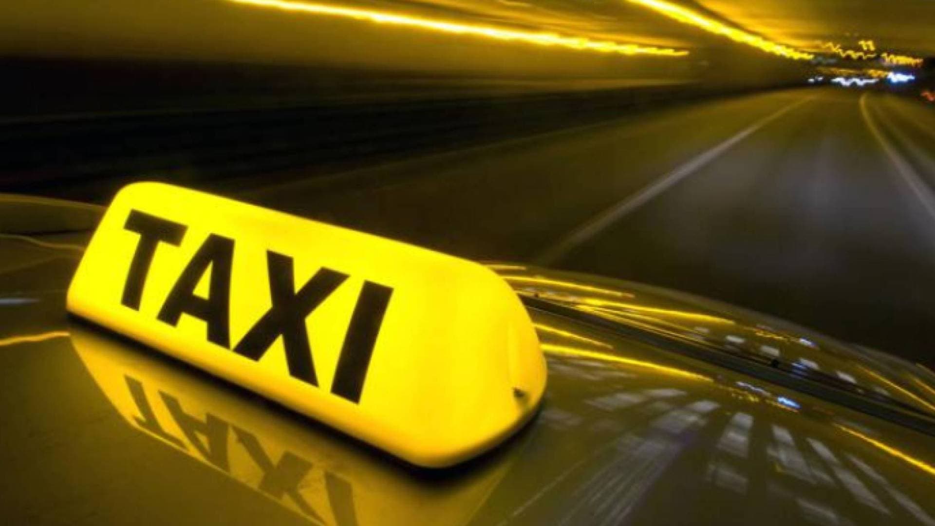 رفع تعرفة التطبيقات الذكية لتكون أعلى من التاكسي العادي بنسبة 20%