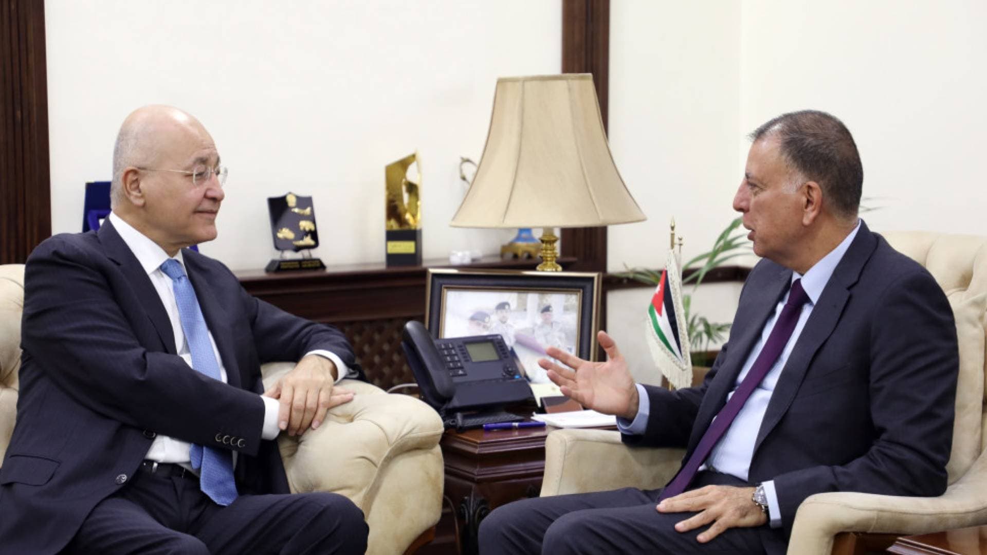 الفراية يستقبل المفوض السامي للأمم المتحدة لشؤون اللاجئين