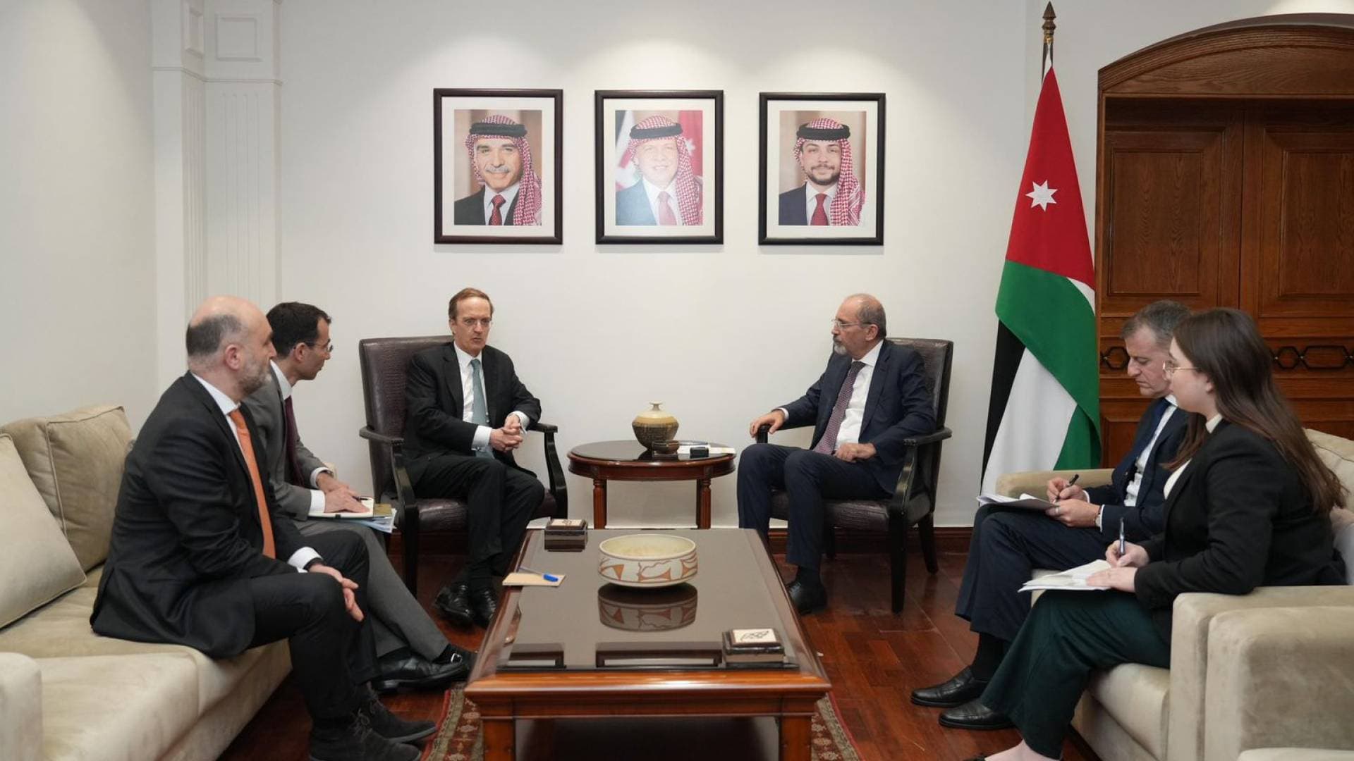 انطلاق حوار أمني ودفاعي بين الأردن والاتحاد الأوروبي في عمان