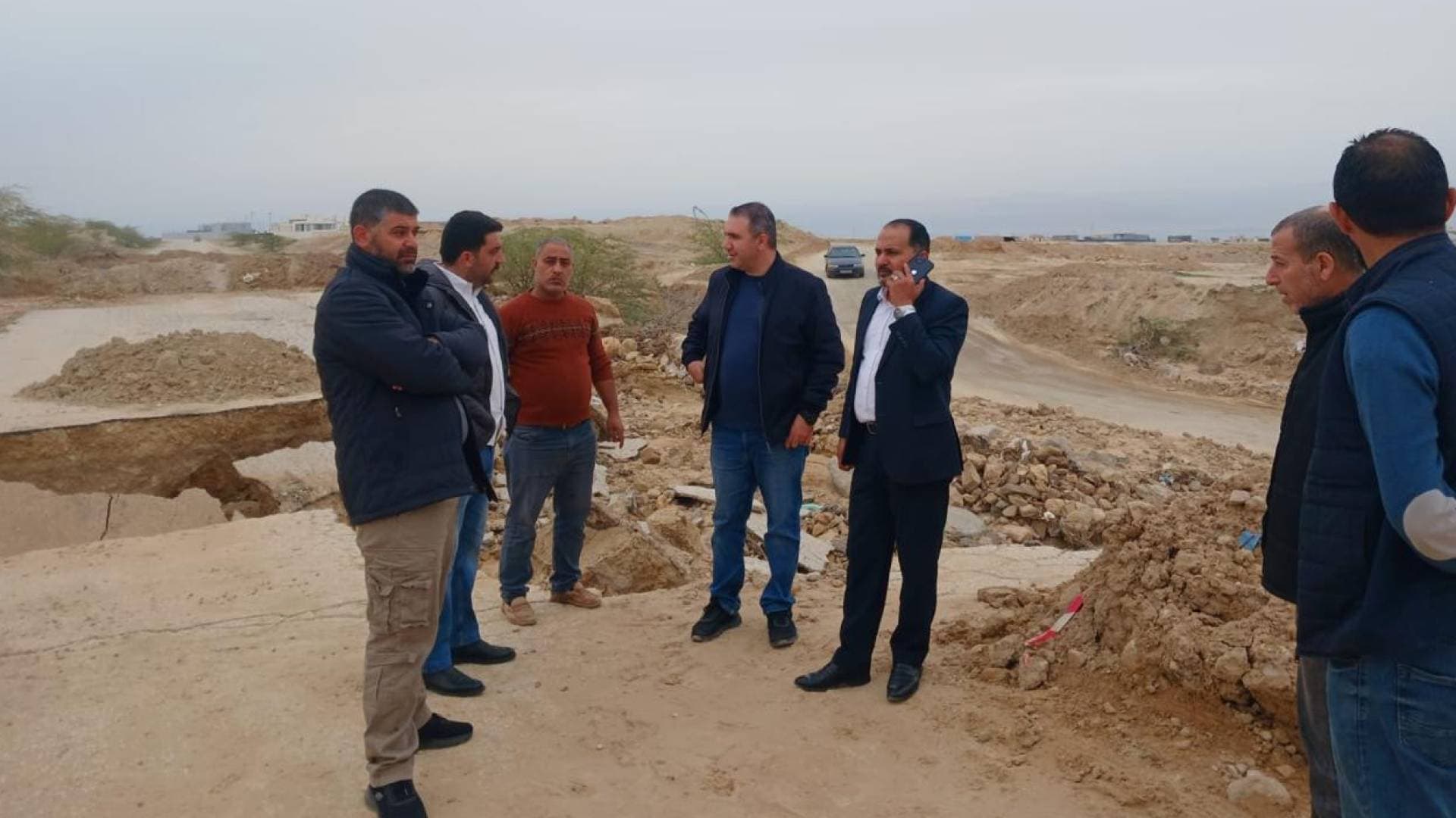 سلطة وادي الاردن تبدأ تنفيذ اعمال صيانة مؤقتة لطريق دافوس – الشونة الجنوبية