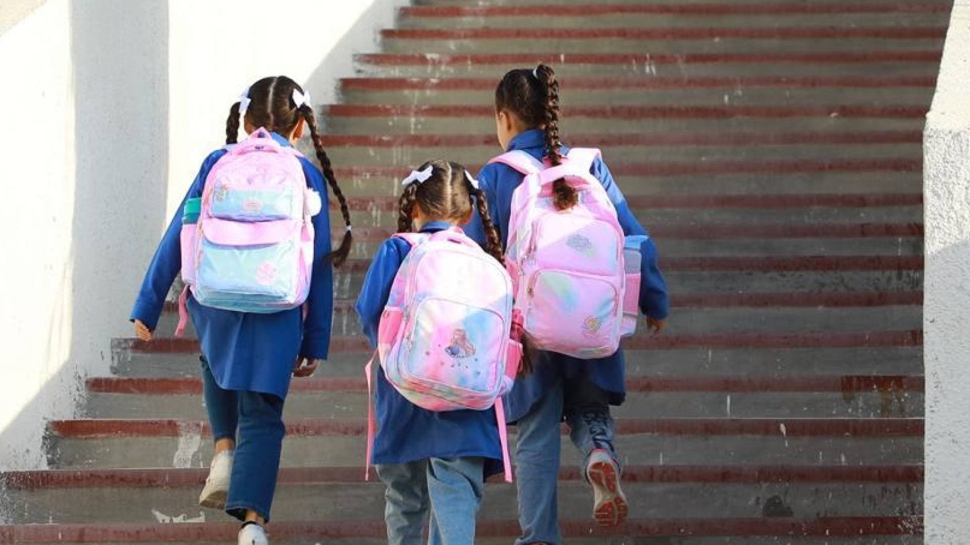 "تعميم دوام رمضان".. "التربية" تحسم الجدل: دوام "المدارس الحكومية" ملزم.. و"الخاصة" غير ملزمة