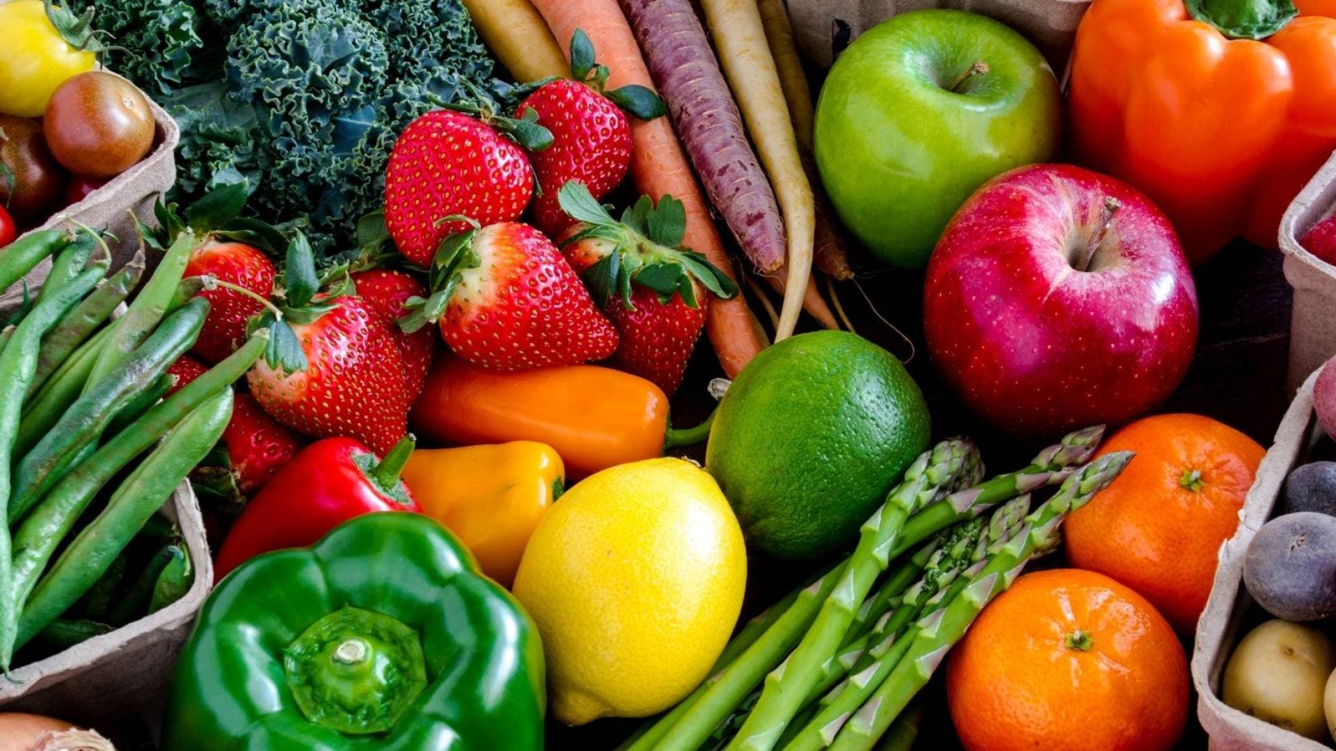 قبيل رمضان: تعرف إلى أسعار الخضار والفواكه في السوق المركزي السبت