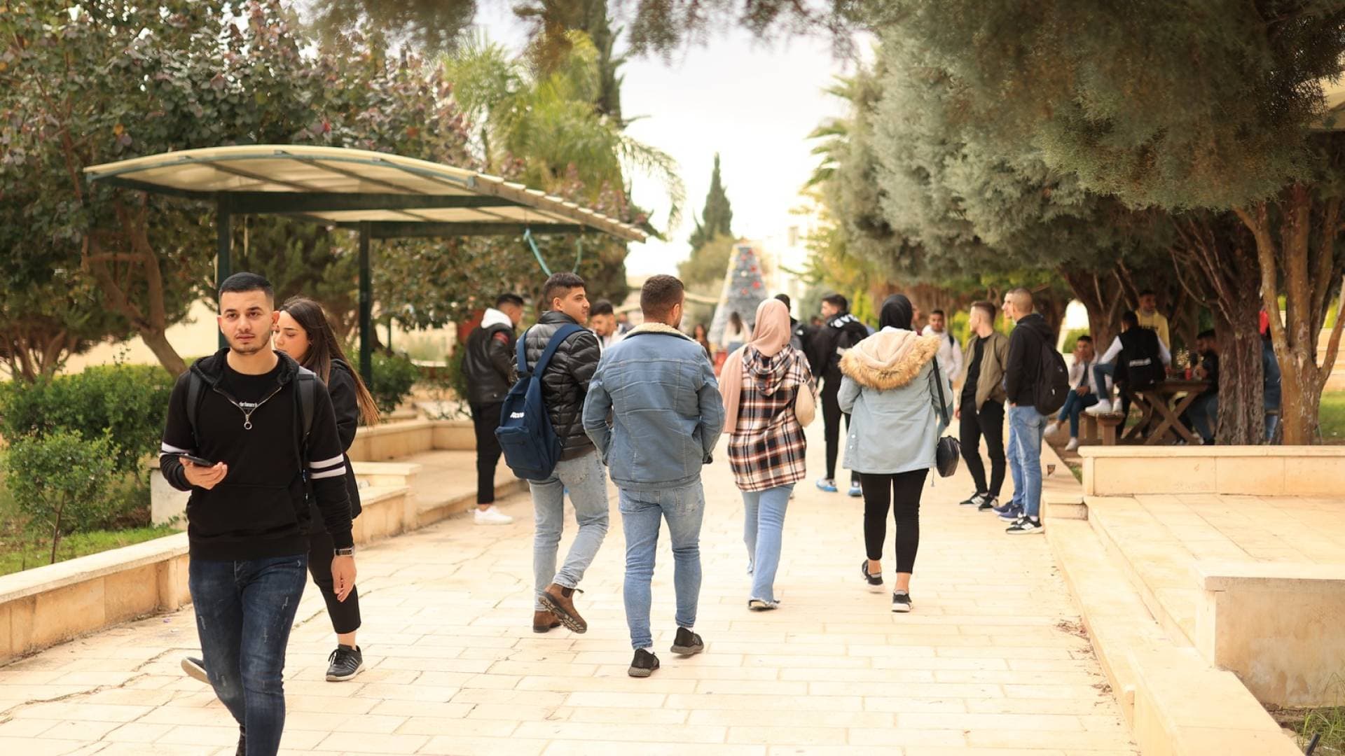 الحموري لـ"رؤيا": مديونية الجامعات الرسمية تستنزف قدراتها.. والدعم الحكومي حل جزئي..فيديو