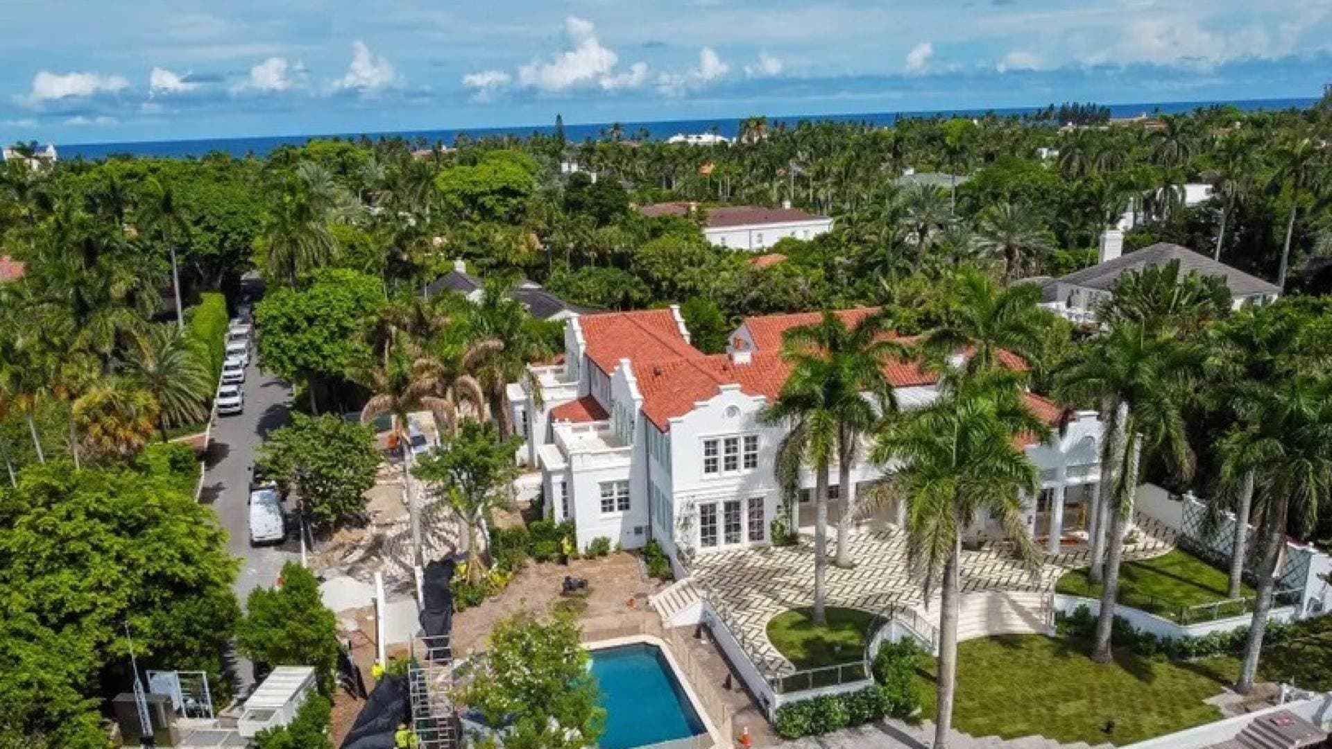 بثمن "وجبة عشاء".. كيف اشترى جيفري إبستين قصر مانهاتن بـ 20 دولارا فقط؟