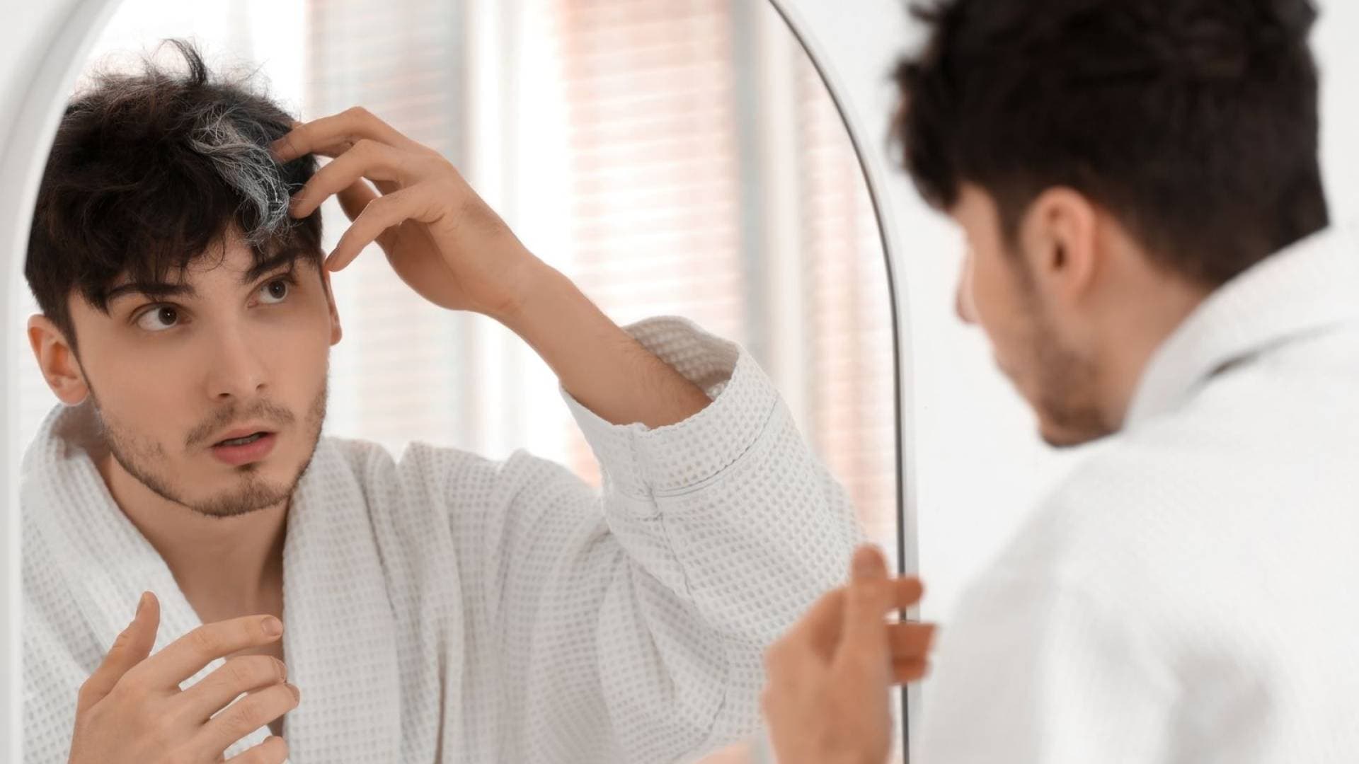 كيف تحمي شعرك من الشيب المبكر؟ نصائح علمية لمواجهة الإجهاد التأكسدي