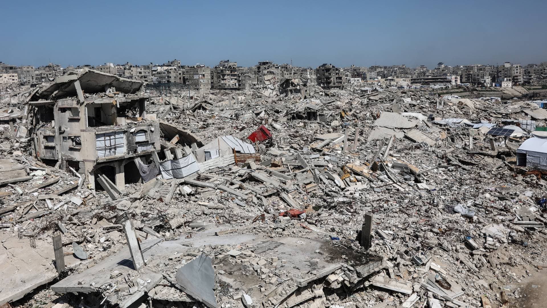 تصاعد الخروقات في غزة.. نسف منازل وإطلاق نار يستهدف خانيونس ورفح