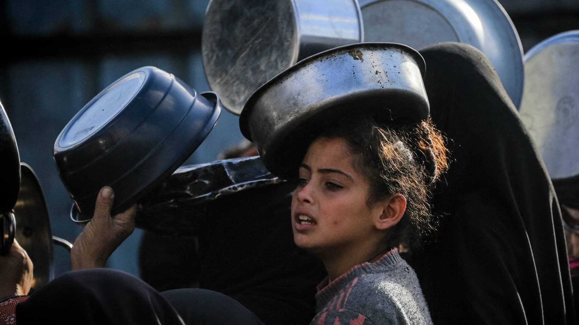 المحكمة العليا "الإسرائيلية"  تجمد قرار منع منظمات الإغاثة من العمل في قطاع غزة