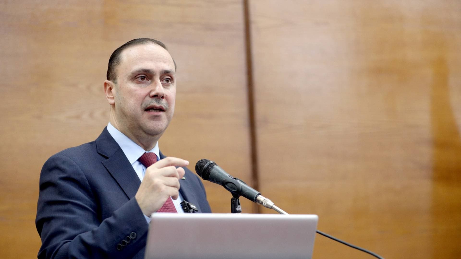 المومني: المملكة فعلت خطط الطوارئ في مختلف القطاعات الحيوية