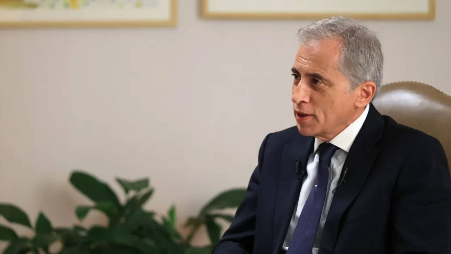 حسان يجتمع برئيس غرفة صناعة الأردن ويؤكد على دور الصناعة الوطنية في الأمن الغذائي