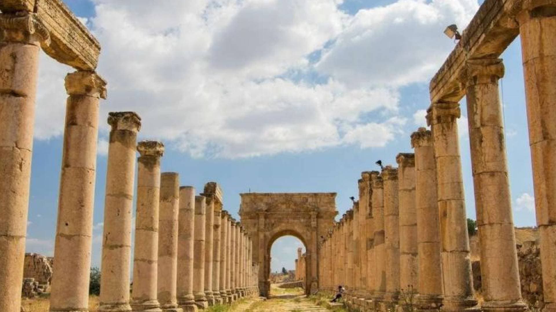 مجلس محافظة جرش يتفقد مشروع "طريق خشيبة" ببرما.. وتوقعات بإنجازه خلال أسابيع