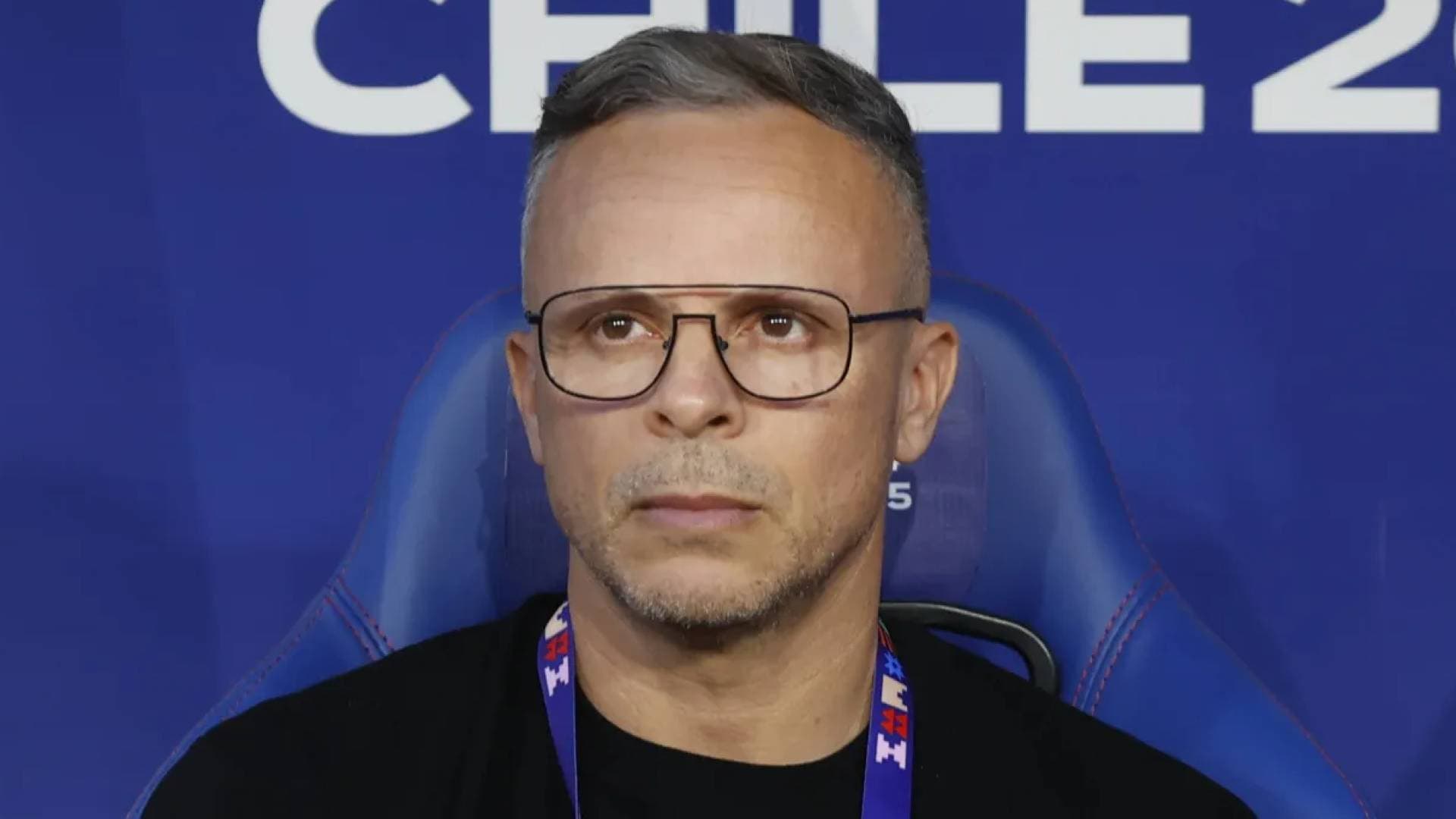 محمد وهبي يعوض الركراكي على رأس المنتخب المغربي