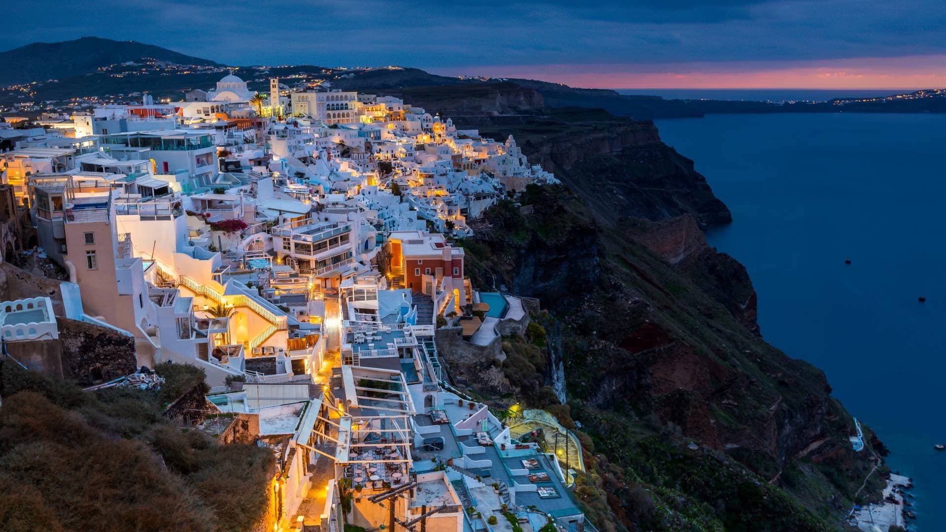 هزة أرضية بقوة 5,3 درجات في شمال غرب اليونان