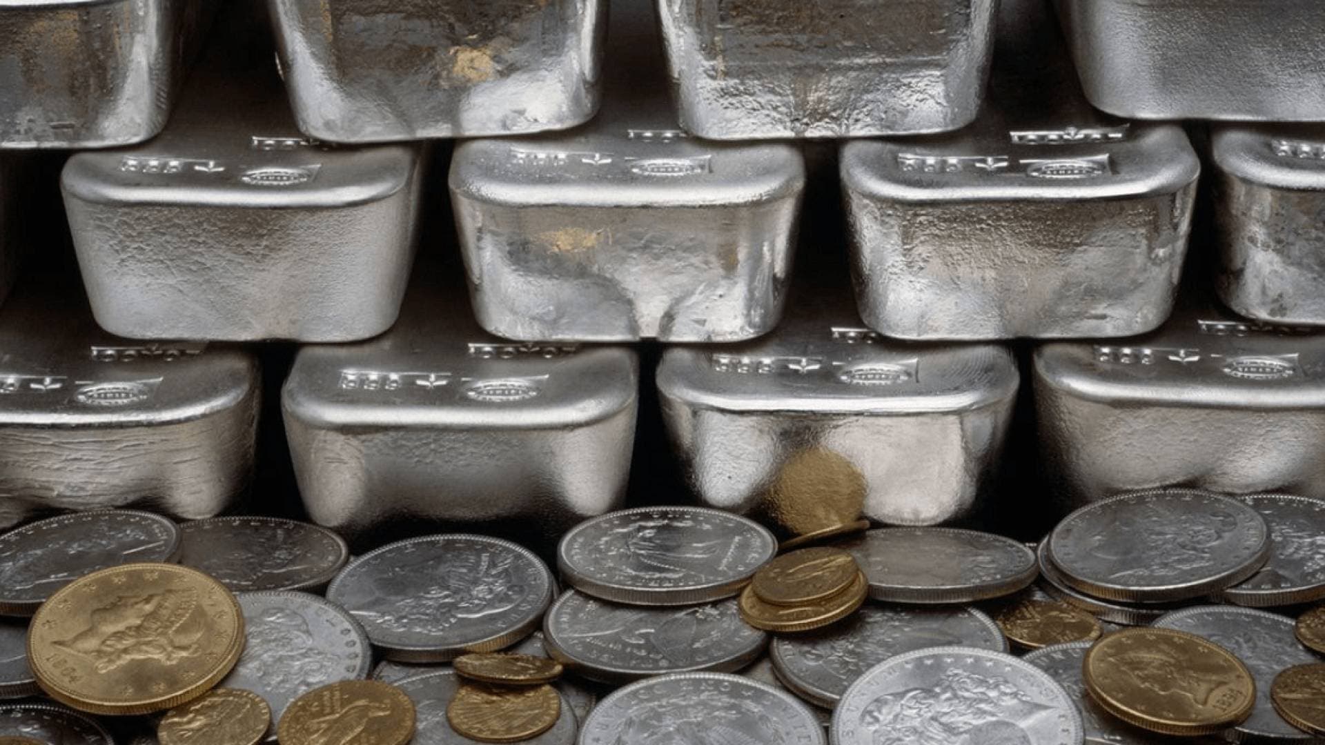 ارتداد عمودي للفضة بنسبة 1.87% بعد ملامسة قاع الـ 84 دولارا