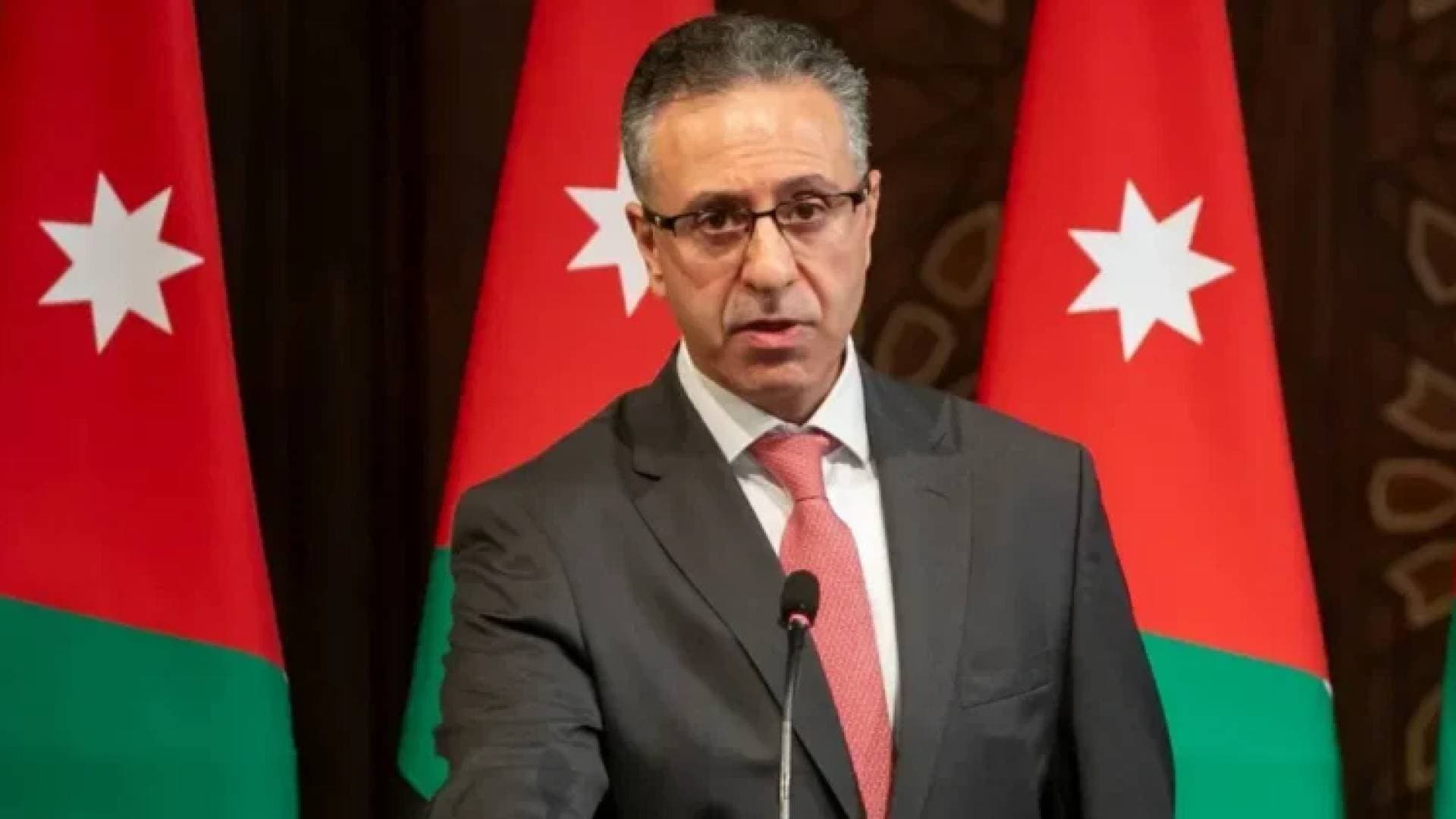 وزير الصناعة: نعمل على ضمان استدامة المخزون الاستراتيجي في ظل الظروف الراهنة