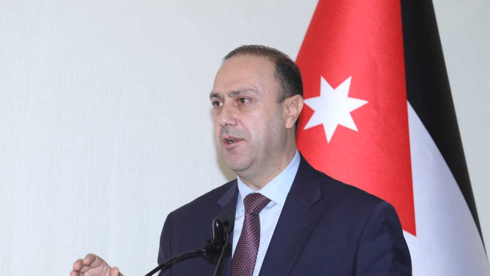 المومني لـ "رؤيا": المخزون الاستراتيجي للمملكة "آمن ومتكامل".. وتوجيهات لرقابة حازمة تمنع الاحتكار