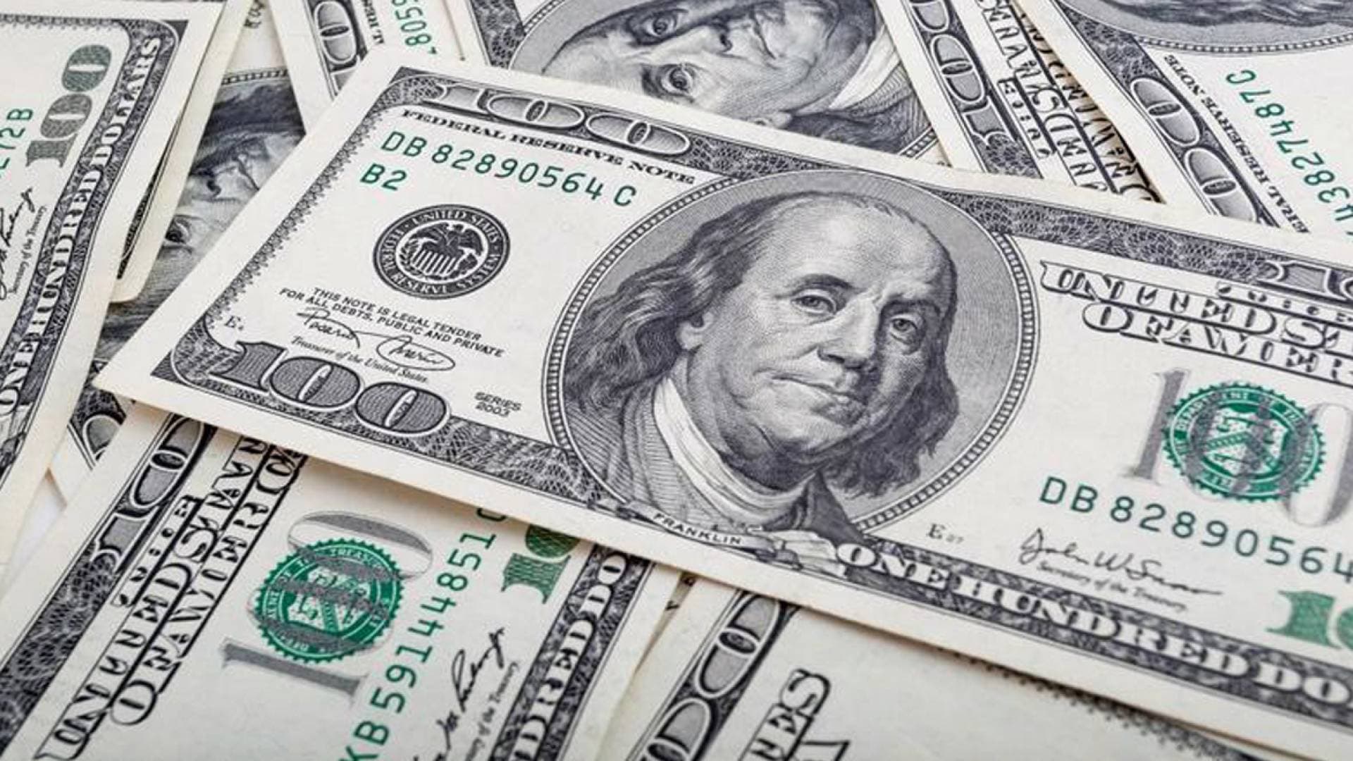 الدولار الأمريكي يقترب من أعلى مستوياته منذ أشهر مع تزايد التوترات في الشرق الأوسط