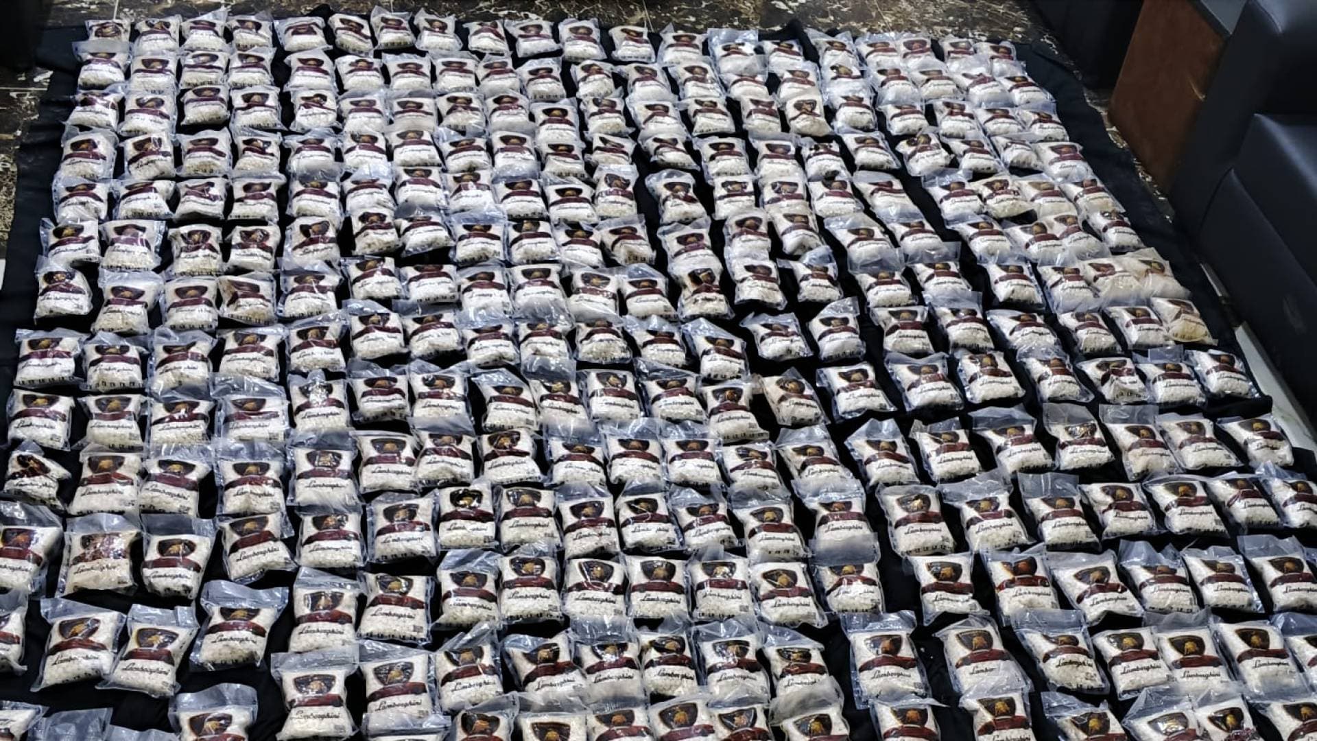 المنطقة الشرقية تحبط محاولتي تهريب كمية كبيرة من المواد مخدرة بوسطة بالونات