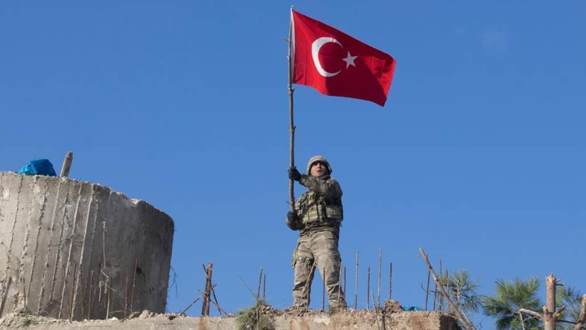 الدفاع التركية تعلن تحييد صاروخ باليستي أطلق من إيران