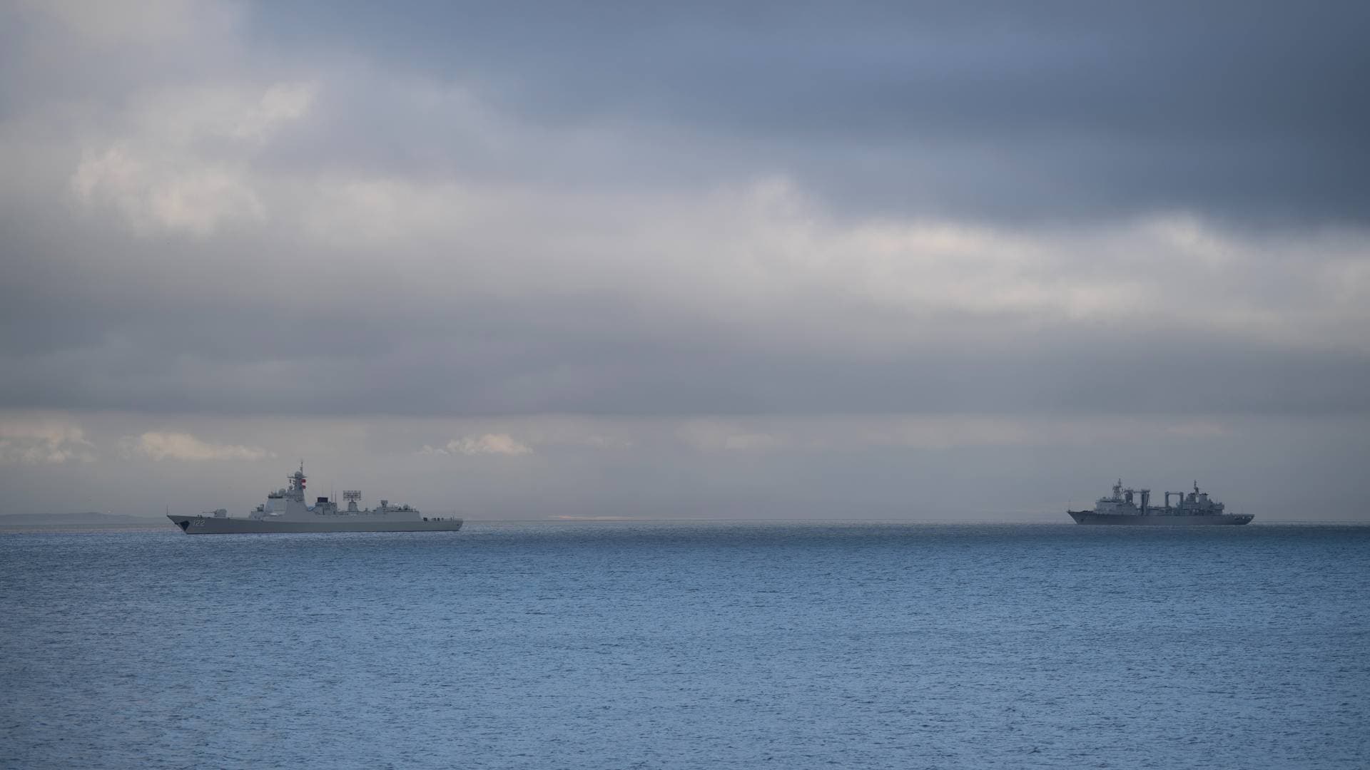 هيئة بحرية: إصابة ناقلة بمقذوف قبالة سواحل قطر والطاقم بخير