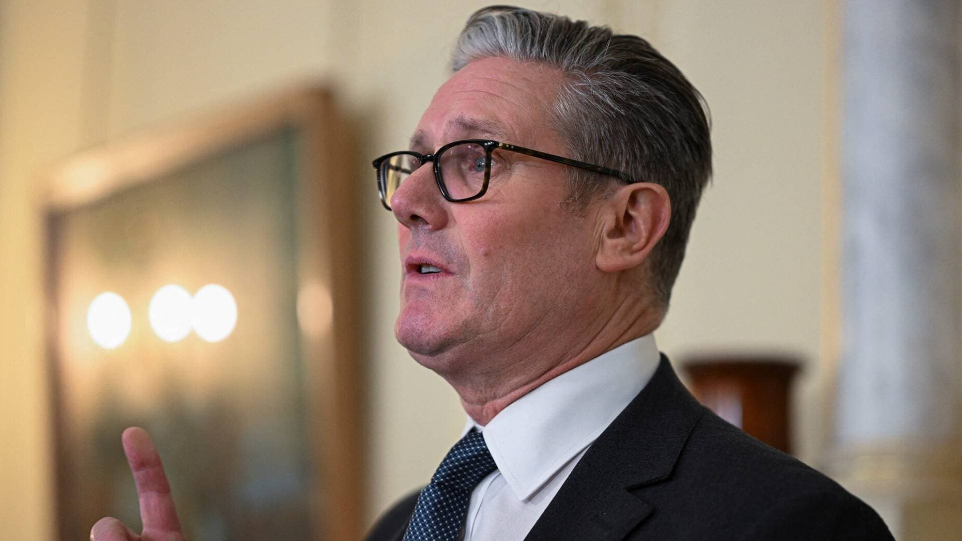 ستارمر يعلن "خطة البنود الخمسة" لإنقاذ مضيق هرمز ويؤكد: "لن ننجر إلى حرب ليست حربنا"