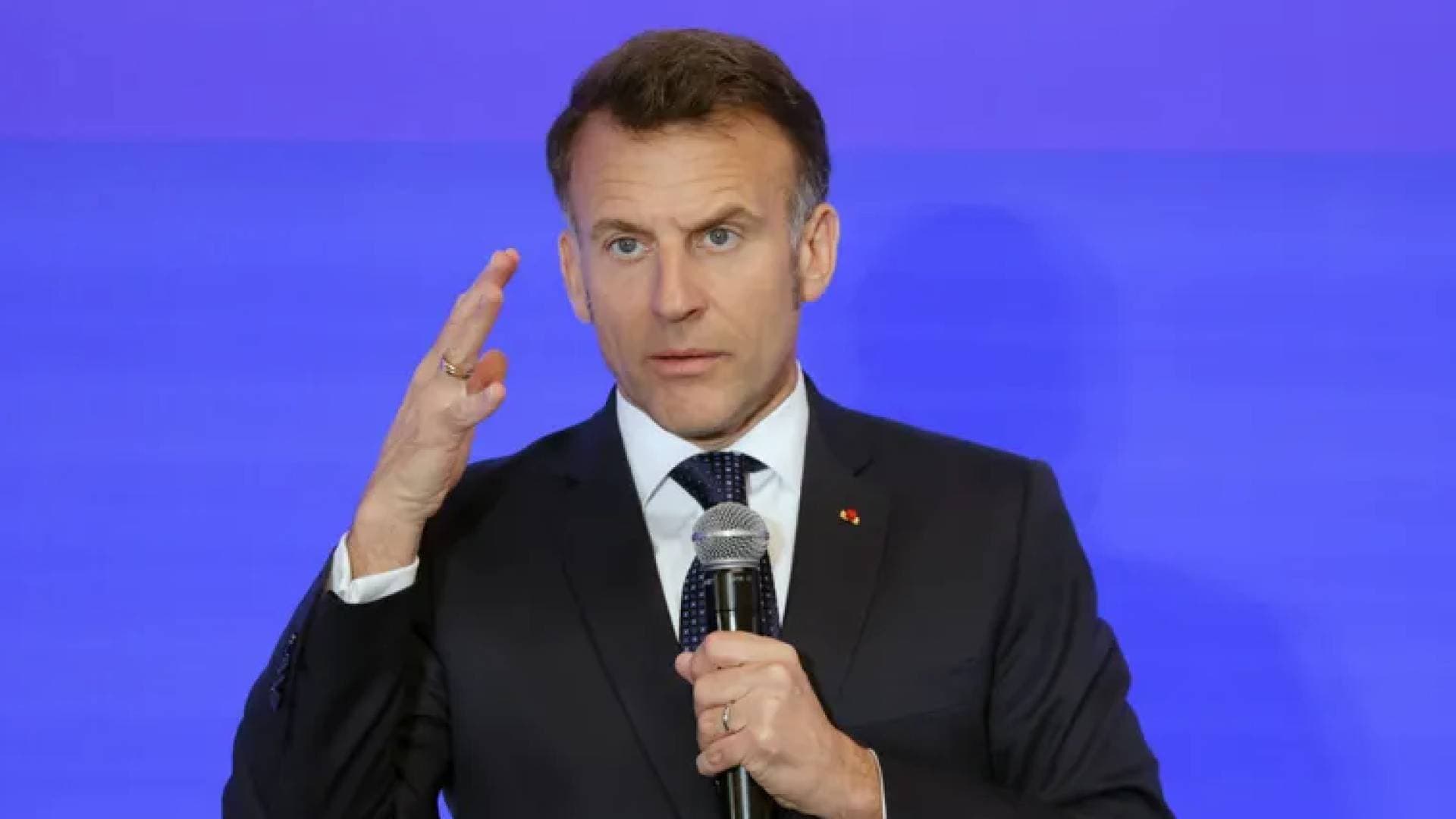 ماكرون يحذر: تشكيك ترمب في "الناتو" يقوض الحلف.. ولا حل عسكريا لهرمز