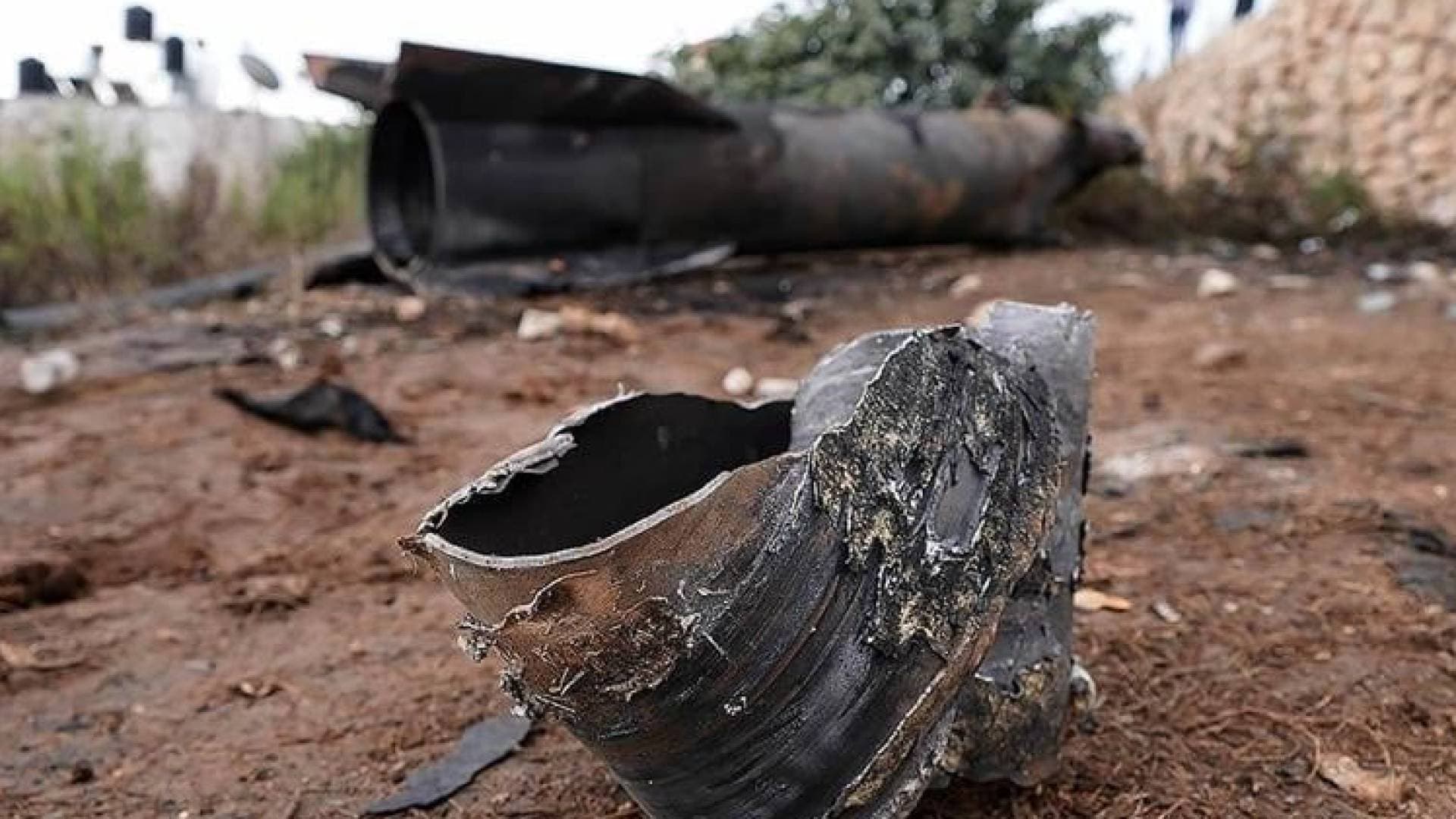 مراسل "رؤيا": سقوط شظايا صاروخ على منزل بلواء كنانة شمال مدينة اربد