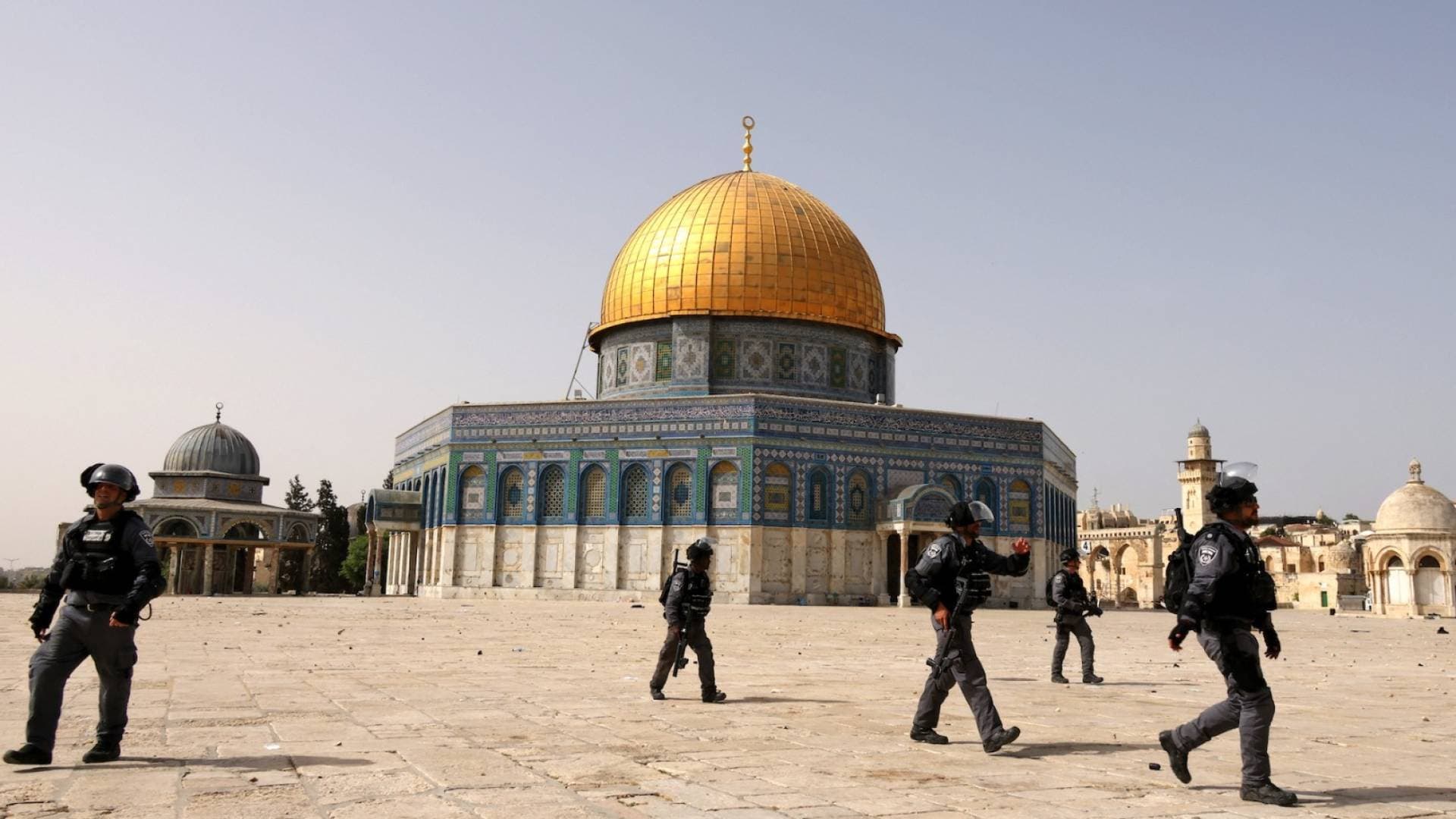 الاحتلال يواصل إغلاق "الأقصى" وكنيسة القيامة بالقدس لليوم الـ39 على التوالي