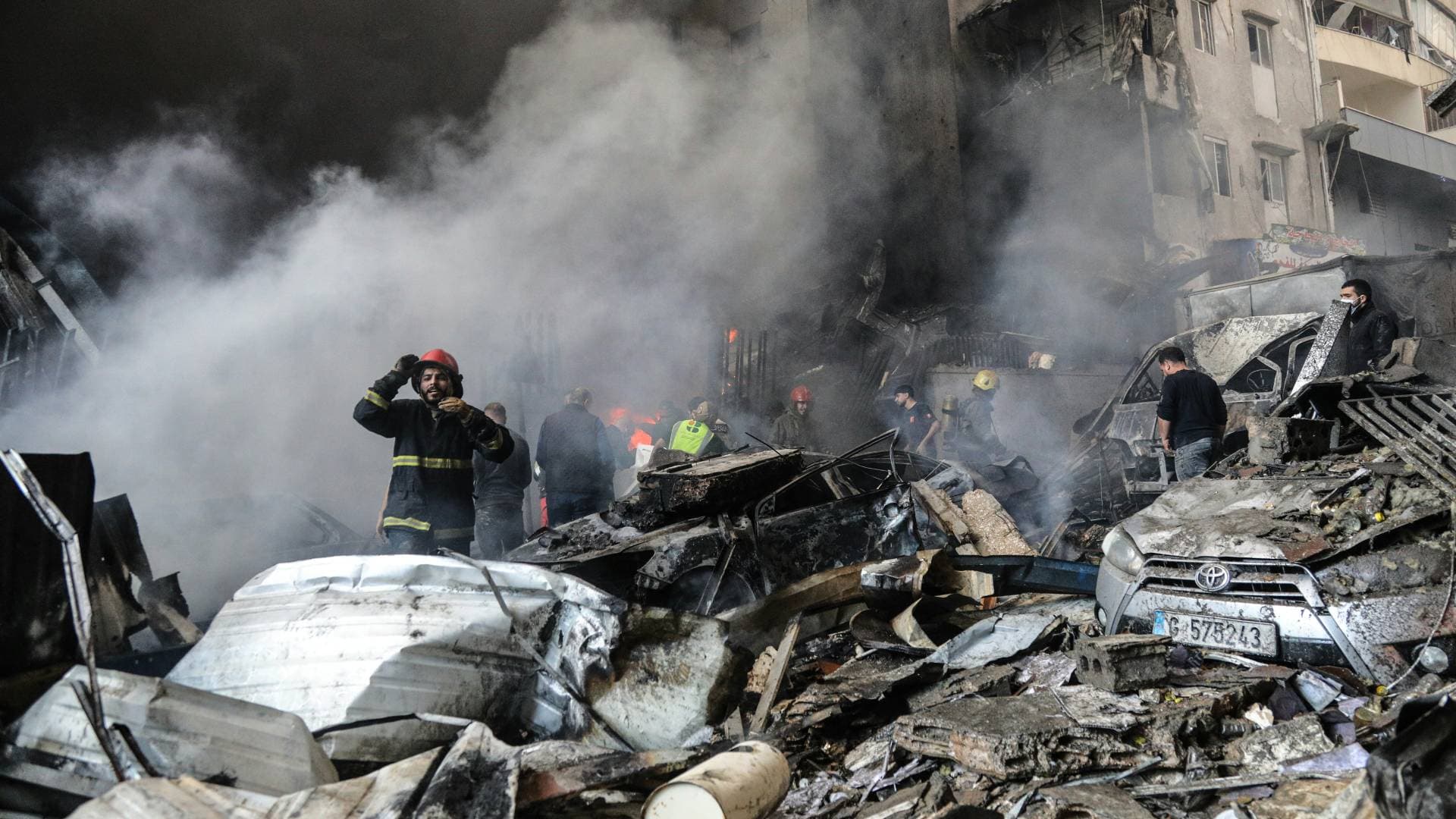 نقيب الأطباء ببيروت يناشد جميع الأطباء بالتوجه للمستشفيات