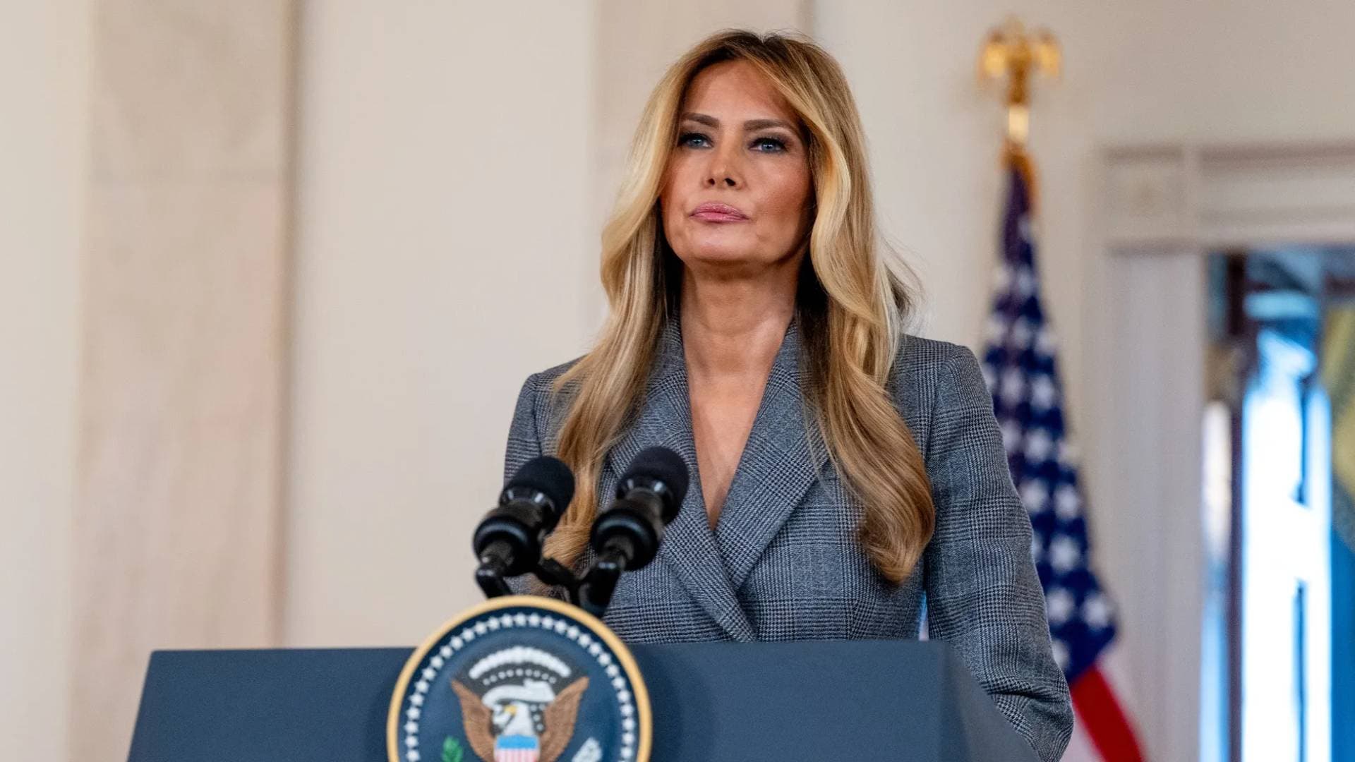 ميلانيا ترمب تنفي صلتها بإبستين وتدعو الكونغرس لعقد جلسات استماع للضحايا