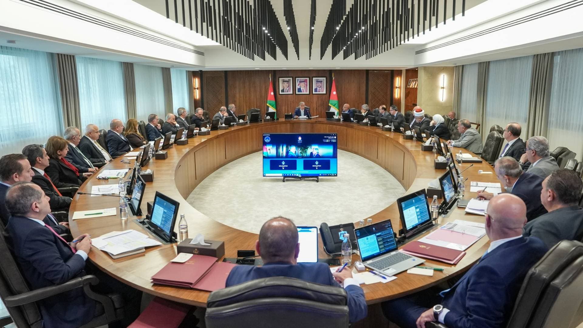 الحكومة: الموافقة على الأسباب الموجبة لمشروع نظام التنظيم الإداري لوزارة الشباب لسنة 2026