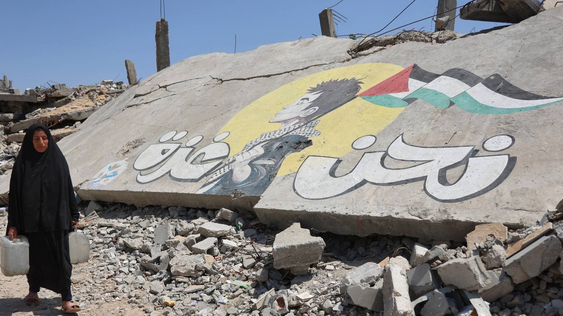 إعلام فلسطيني:  5 شهداء وجرحى في غارة لجيش الاحتلال استهدفت مخيم الشاطئ غرب قطاع غزة