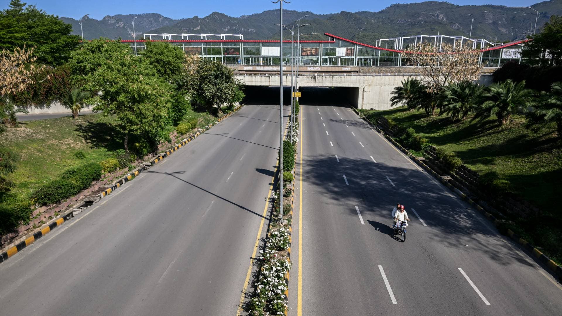 القريشي: إسلام آباد تترقب جولة ثانية من المباحثات وفانس ترك باب المفاوضات مفتوح