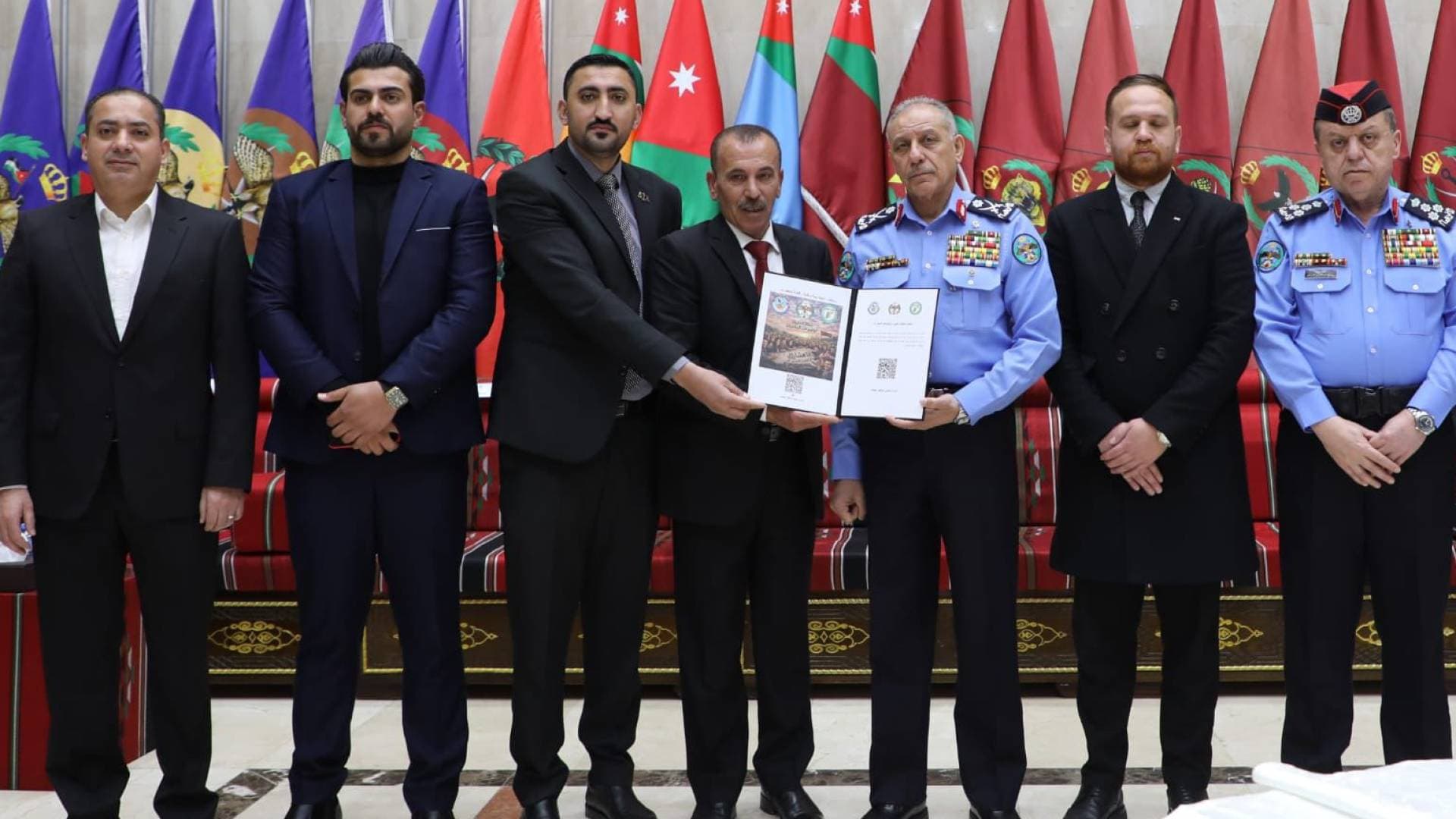 اللواء المعايطة يلتقي رئيس جمعية الملتقى الوطني، ويوقع وثيقة "مليون توقيع ضد المخدرات"