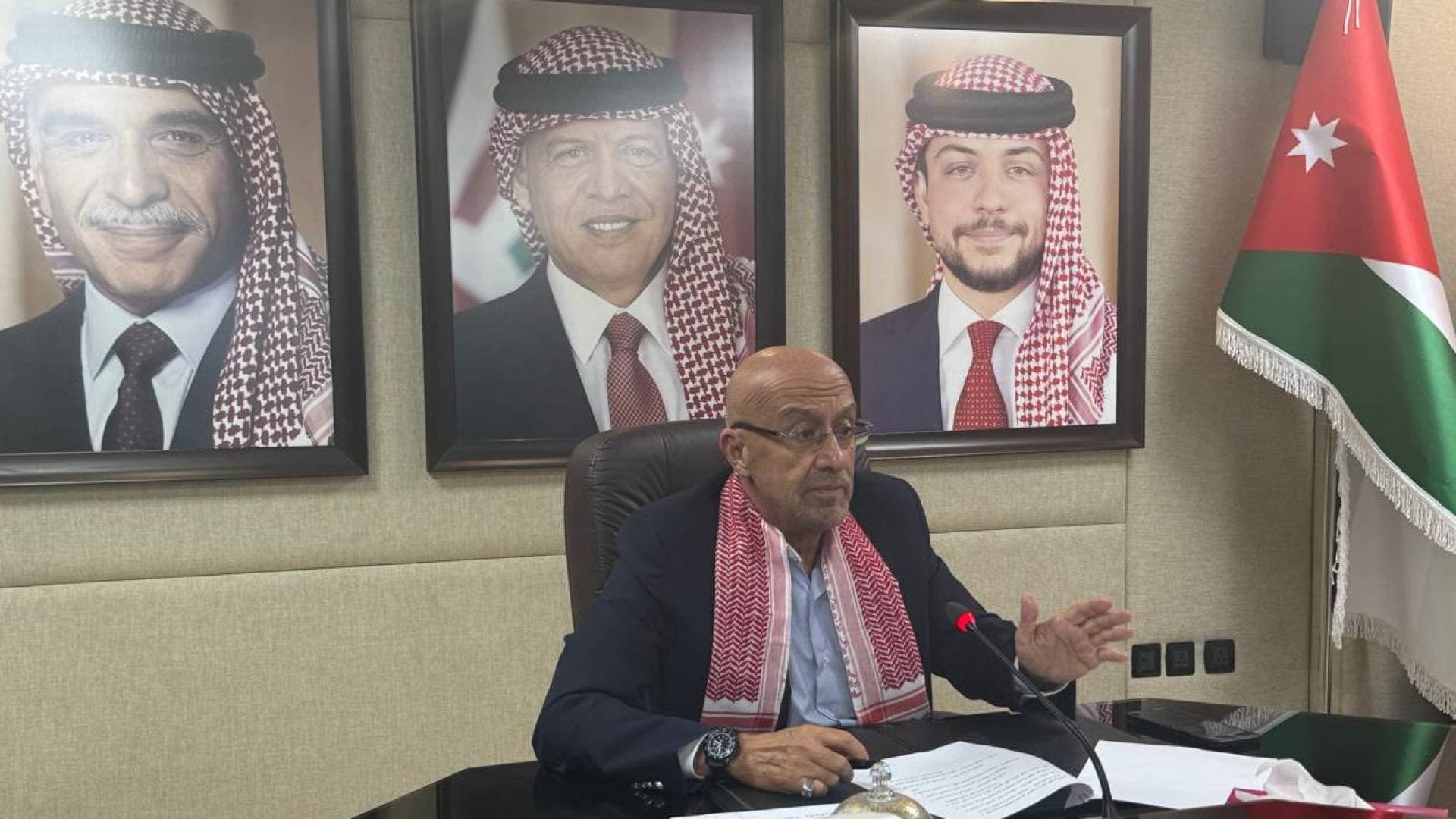 وزير المياه يوعز بتفعيل "خطة صيف 2026" ويشدد على سرعة الاستجابة لشكاوى المياه