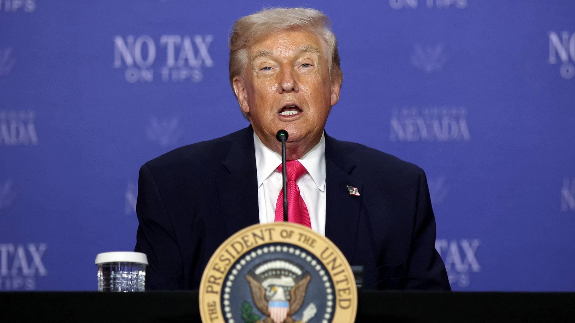 ترمب: سنستحوذ على كافة المواد النووية الإيرانية.. واتفاق لبنان هو الأول منذ 78 عاما.. فيديو